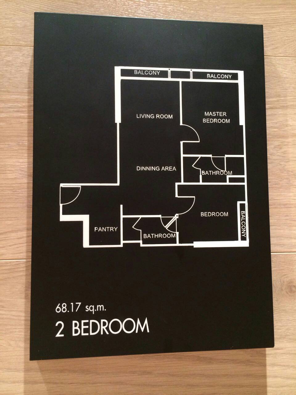 ายดาวน์คอนโด Noble Recole (โนเบิล รีโคล สุขุมวิท 19) 2 ห้องนอน 2 ห้องน้ำ