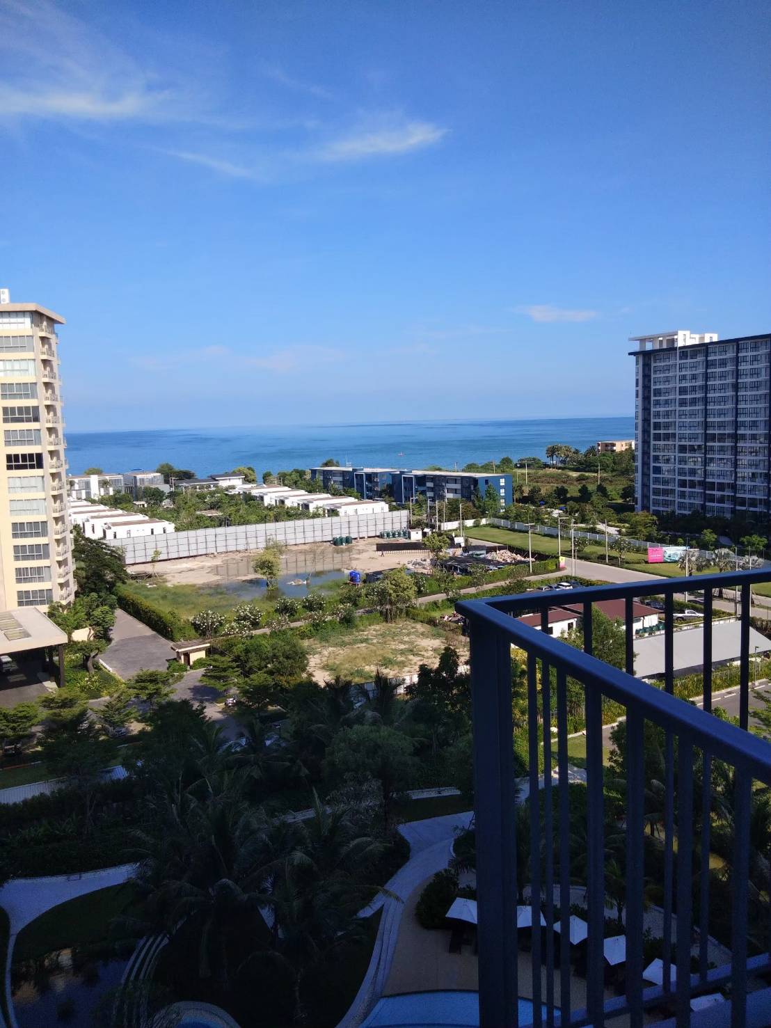 ขายคอนโดตากอากาศ blu CHA AM - HUA HIN (บลู ชะอำ-หัวหิน) โครงการบ้านทิวทะเล 1 ห้องนอน 1 ห้องน้ำ