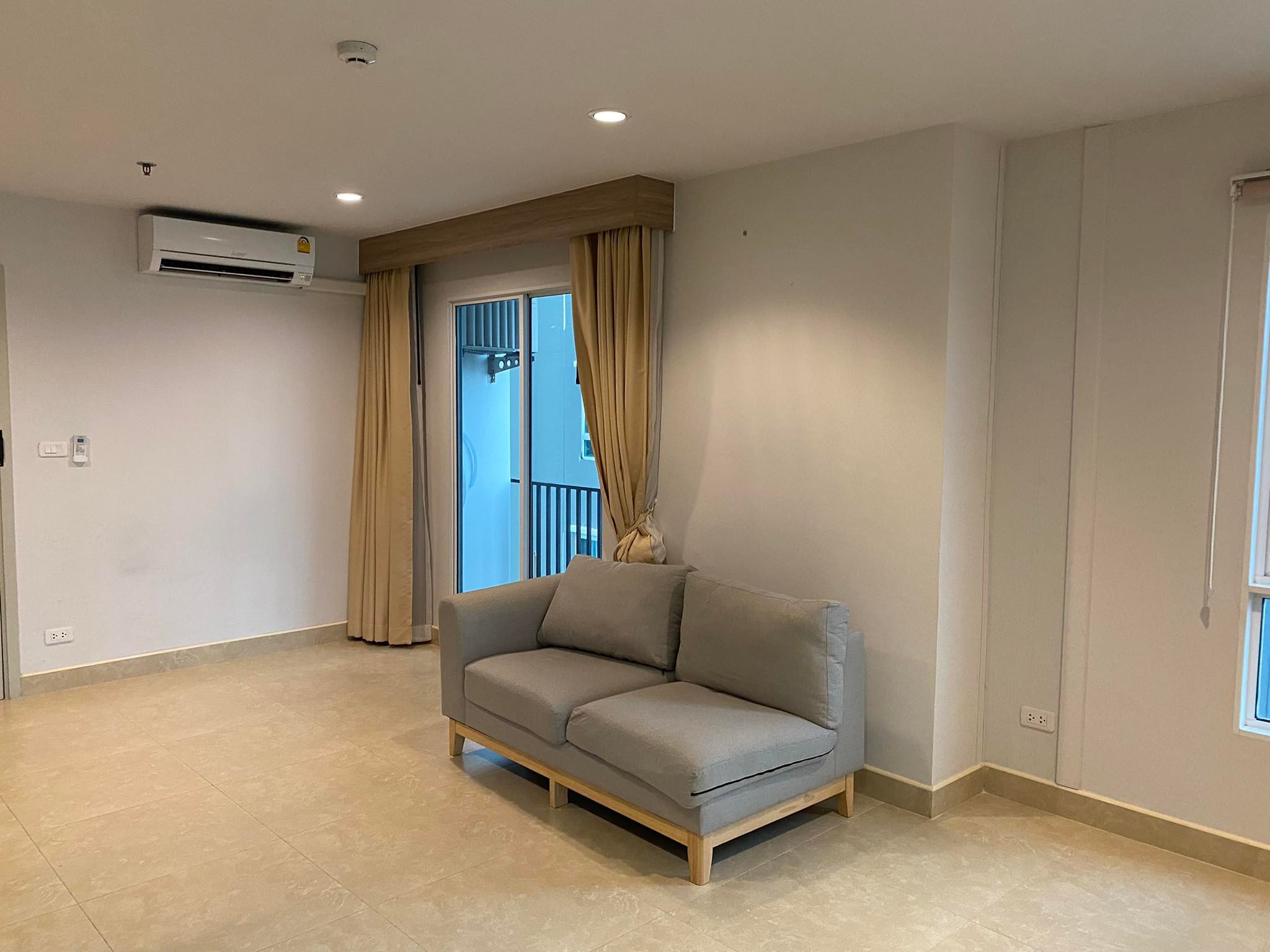 ขายคอนโด รีเจ้นท์ โฮม บางซ่อน เฟส 28 (Regent Home Bangson28) 1 ห้องนอน 1 ห้องนั่งเล่น 2 ห้องน้ำ 58 ตร.ม