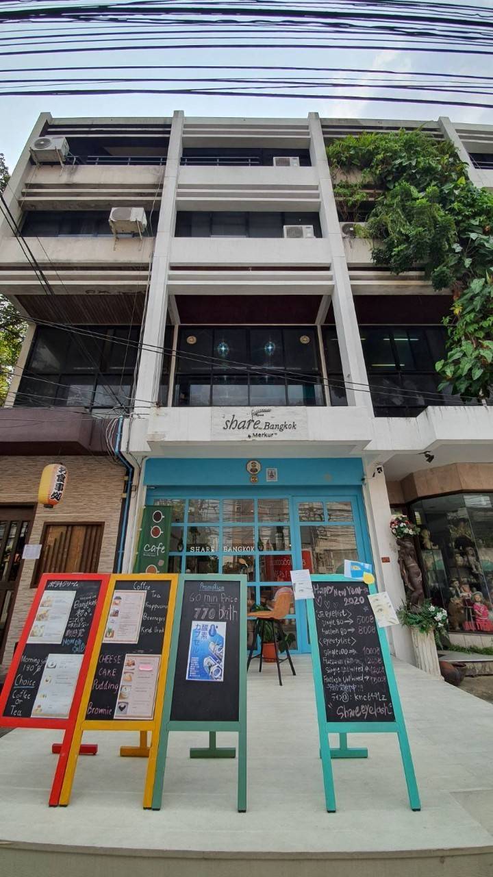 ให้เช่า shophouse ซอยสุขุมวิท 39 เดือนละ 110,000 บาท