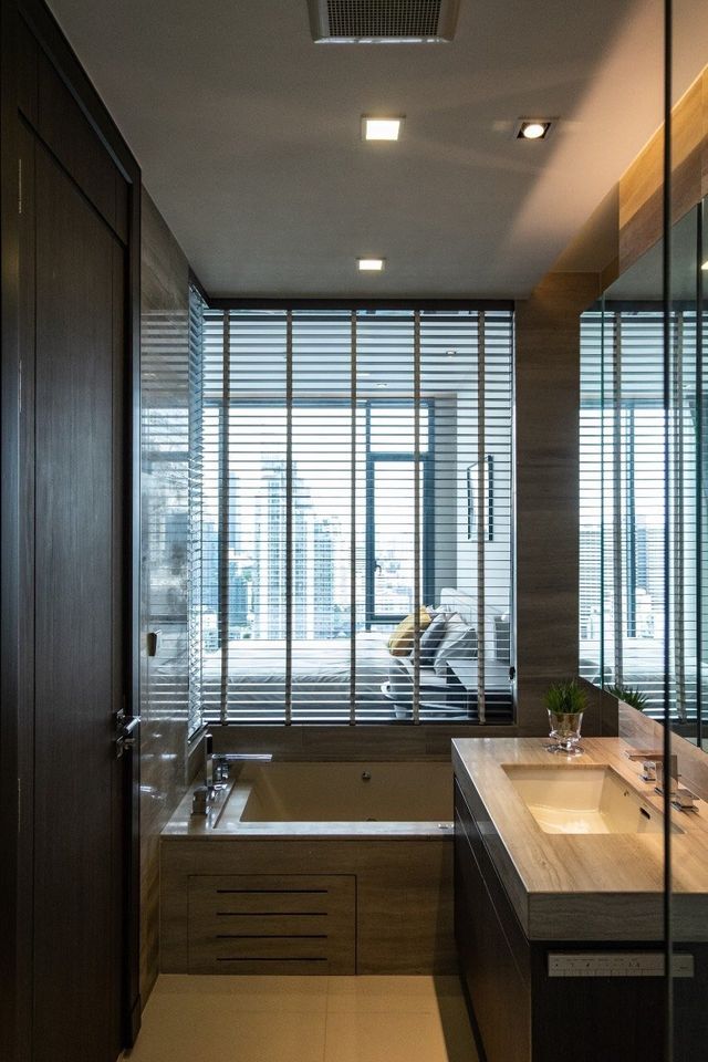 ขาย / ให้เช่า Q1 Sukhumvit Condo (BTS Nana station) คอนโดคิววัน สุขุมวิท (สถานีรถไฟฟ้านานา) พร้อมเข้าอยู่** - 2 ห้องนอน / 2 ห้องน้ำ / ระเบียง - 92 ตร.ม. - ชั้น 26