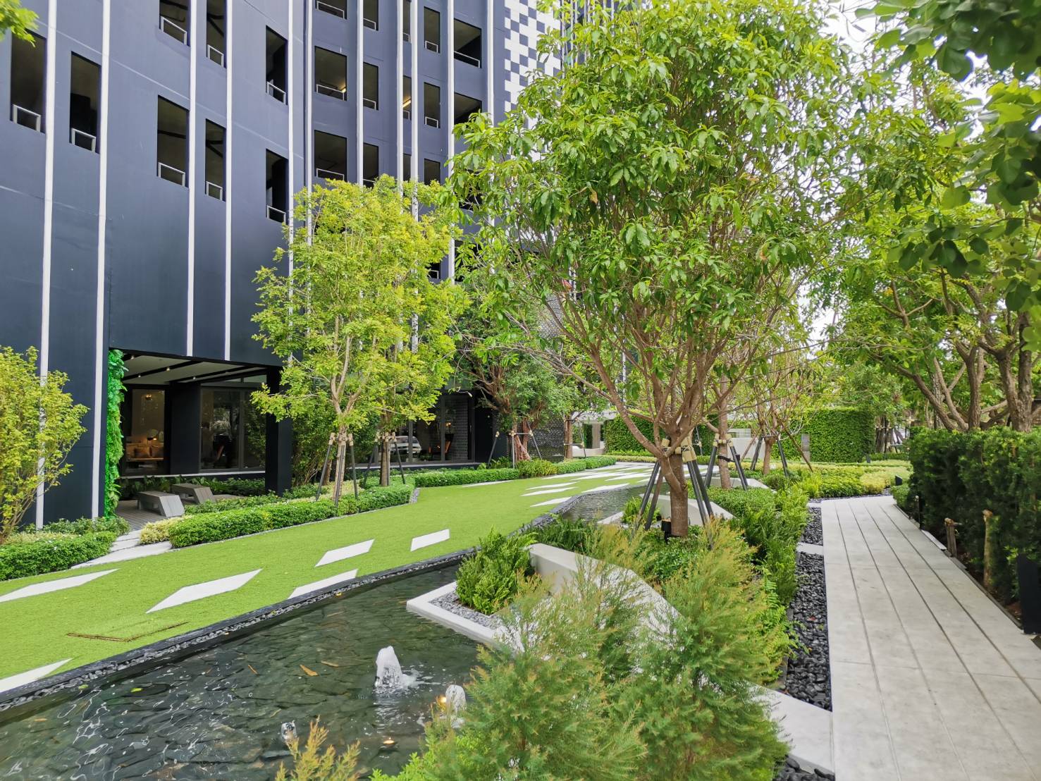 ให้เช่าคอนโด Life Ladprao (ไลฟ์ ลาดพร้าว) แบบ Studio ชั้น 15 ห้องเป็นแบบ ขนาด 28.06 ตารางเมตร