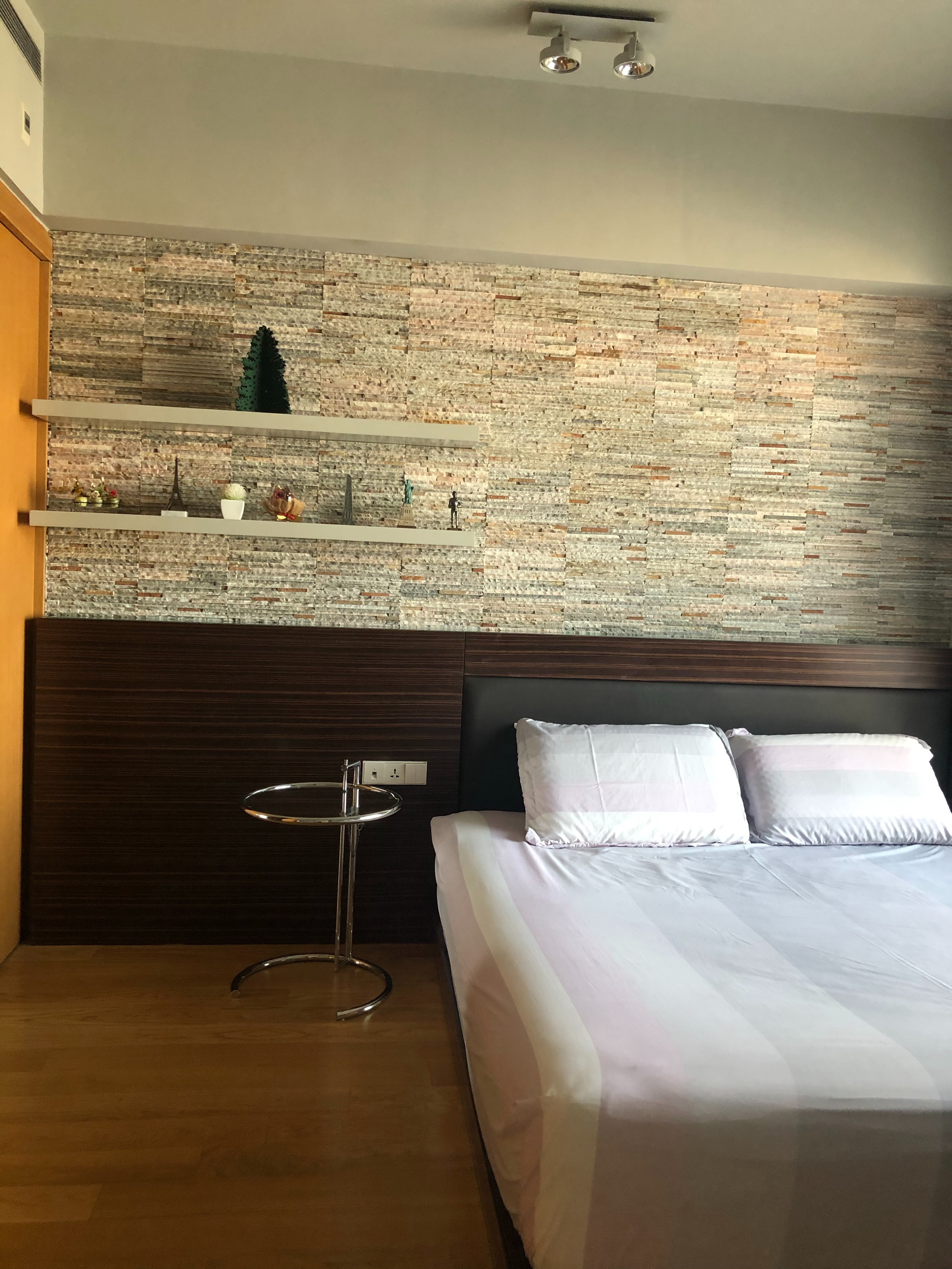 ขาย / เช่าคอนโด The Met (เดอะ เม็ท) 2 ห้องนอน 2 ห้องน้ำ ขนาด 96 ตรม ชั้น 23 (ห้อง 123/292) ห้องสวย