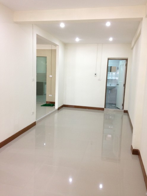 ขายบ้านเดี่ยว 2 ชั้น ทำเลดี อยู่ซอยลาดพร้าว74 ปรับปรุงใหม่ทั้งหลัง พื้นที่ 55 ตรว.