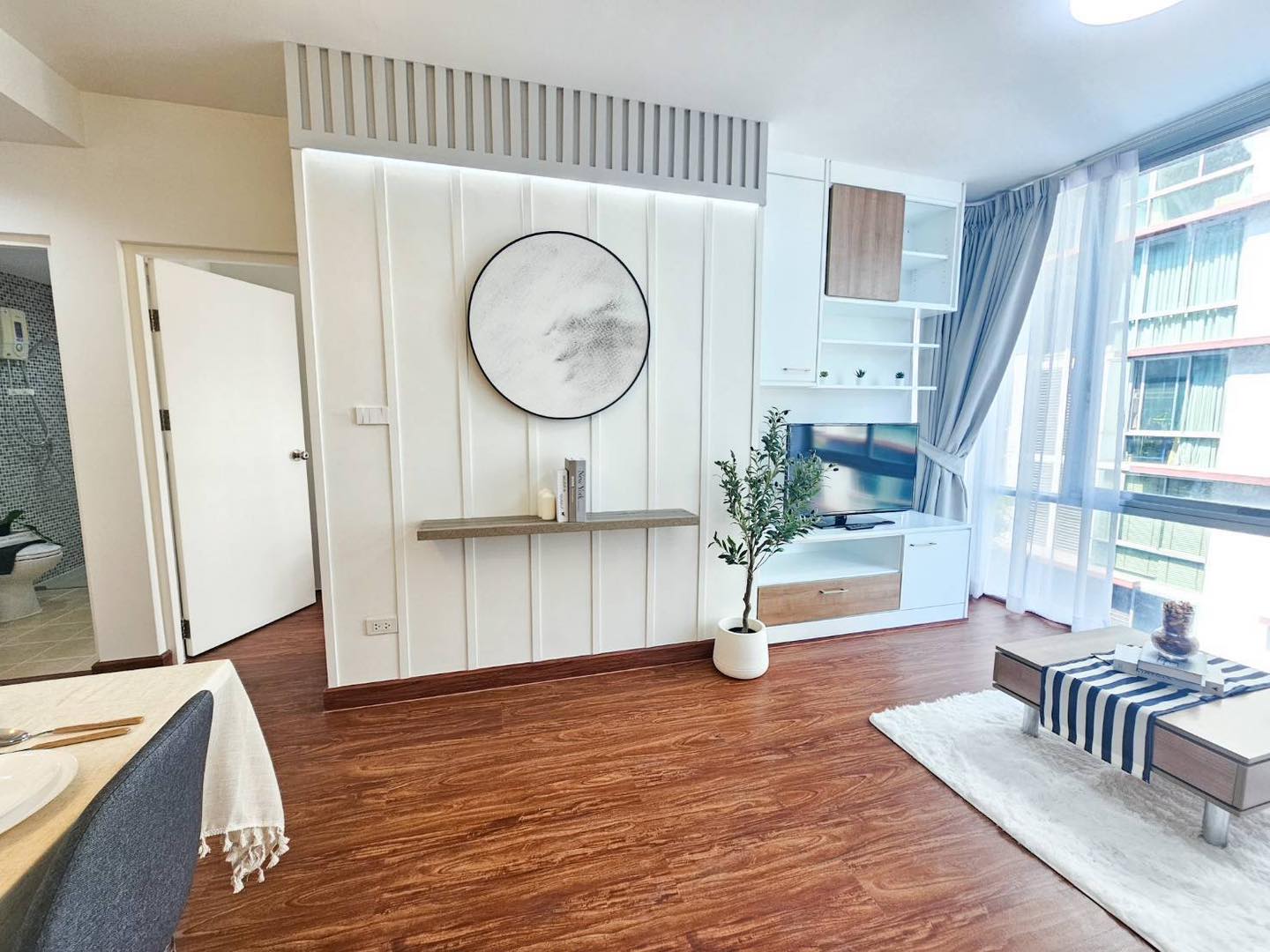 🔥 ขายคอนโดรีโนเวทใหม่ พร้อมเข้าอยู่! 🔥 The IRIS Rama 9 - Srinakarin (ดิ ไอริส พระราม 9 - ศรีนครินทร์)