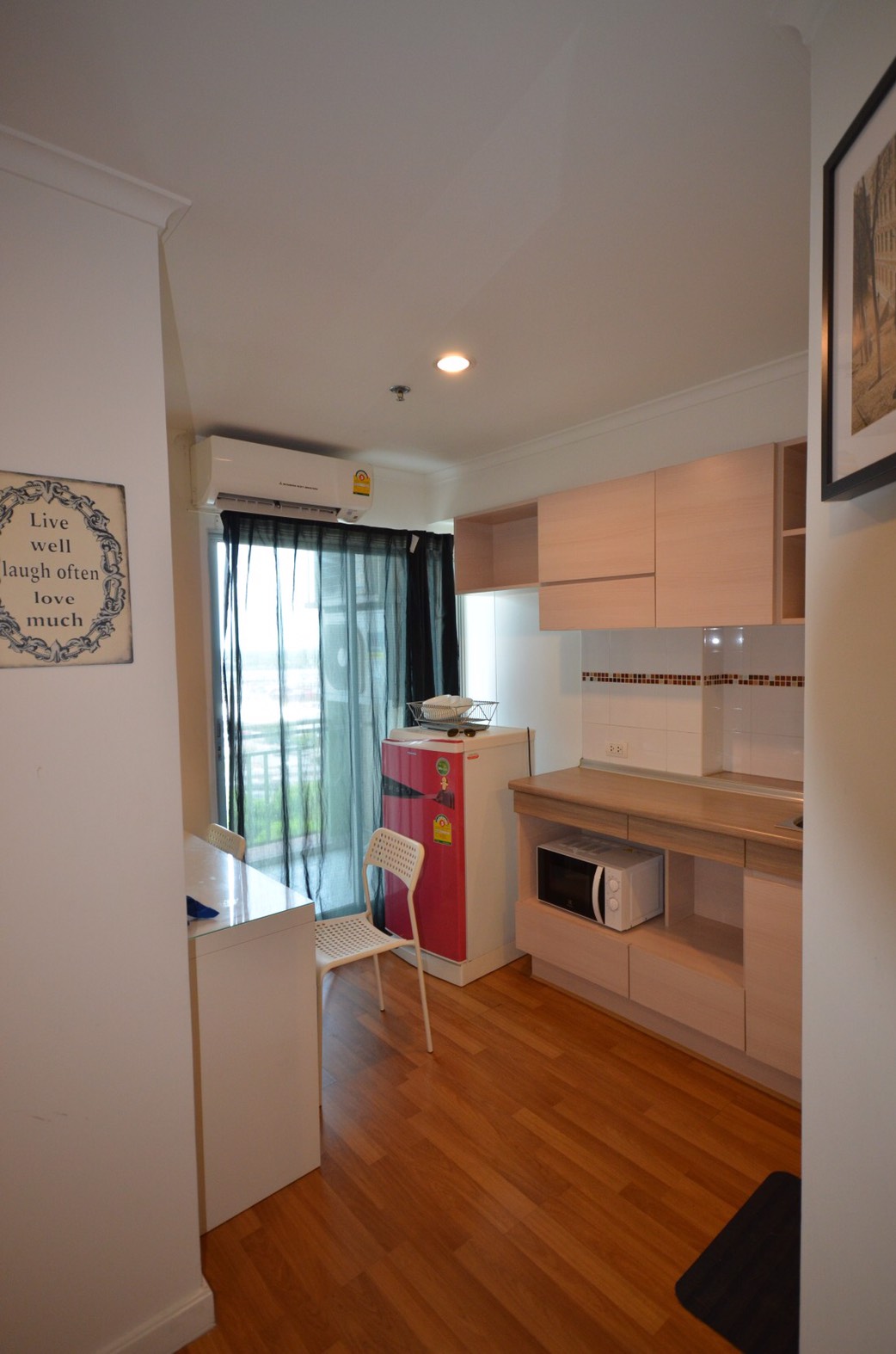 ให้เช่าคอนโด Lumpini Place Rama 4 - Kluaynamthai (ลุมพินี เพลส พระราม 4-กล้วยน้ำไท)1 ห้องนอน 1 ห้องน้ำ ขนาด 28 ตรม ชั้น 19