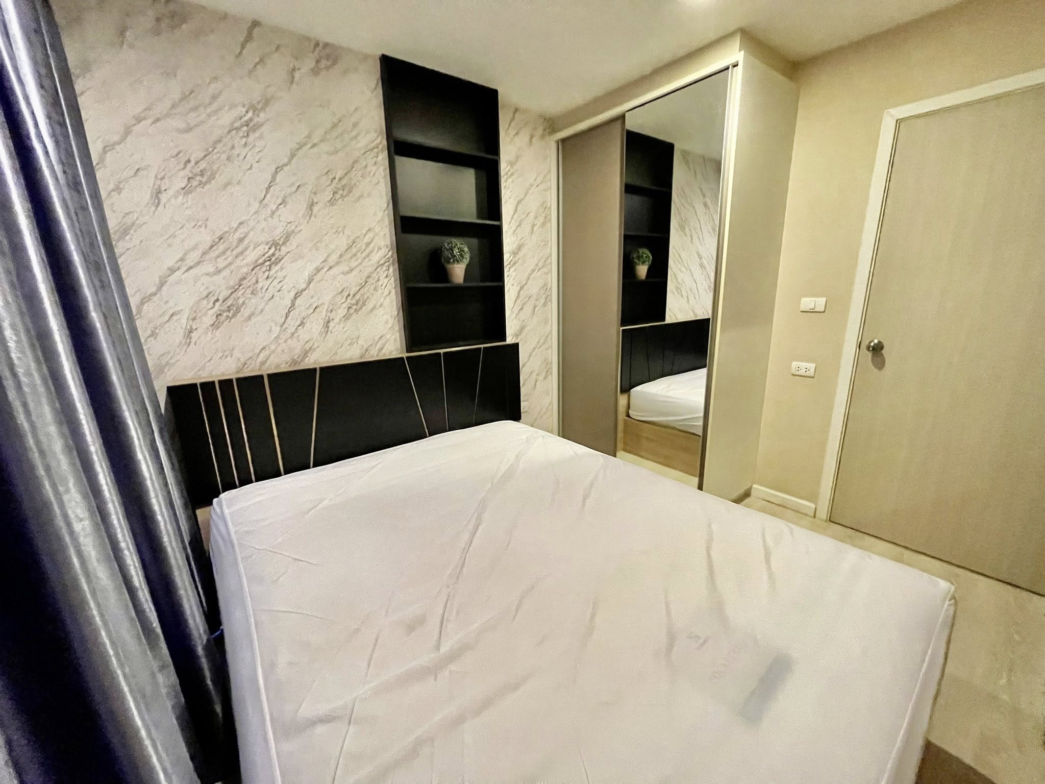 💥 ตัดใจขาย!!! ทุบราคาด่วนเพียง 2.99 ล้านบาท Metro Luxe พระราม 4 (Metrolux Rama 4)