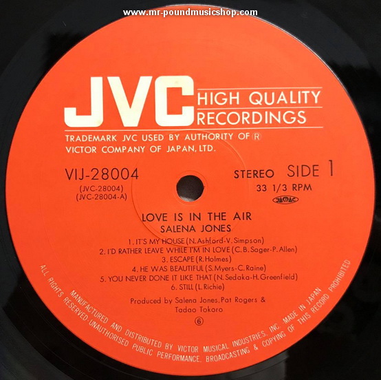 Salena Jones - Love is in The Air