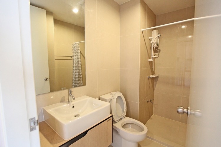 คอนโด พาร์คแลน @ รัชดา – วงศ์สว่าง The Parkland Ratchada-Wongsawang มีห้องให้เลือกหลายห้อง ราคาค่าเช่าตั้งแต่ 12,000 – 15,000 บาท/เดือน ห้องสตูดิโอ 1 ห้องนอน ชั้น วิว เลือกได้ตามต้องการ