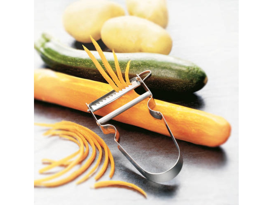 VICTORINOX JULIENNE CUTTER ที่ตัดเส้น....Made in Switzerland (7.6072)