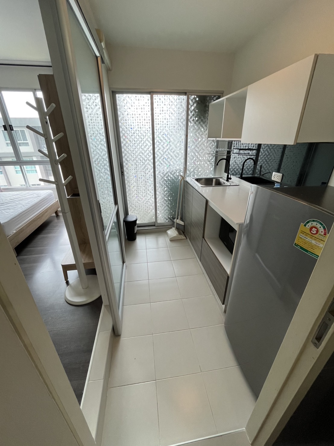 🏢 ขายคอนโด ดีคอนโด แคมปัส รีสอร์ท บางนา (dcondo Campus Resort Bangna)💥 ขายพร้อมผู้เช่า! ราคาเพียง 1.09 ล้านบาท เท่านั้น