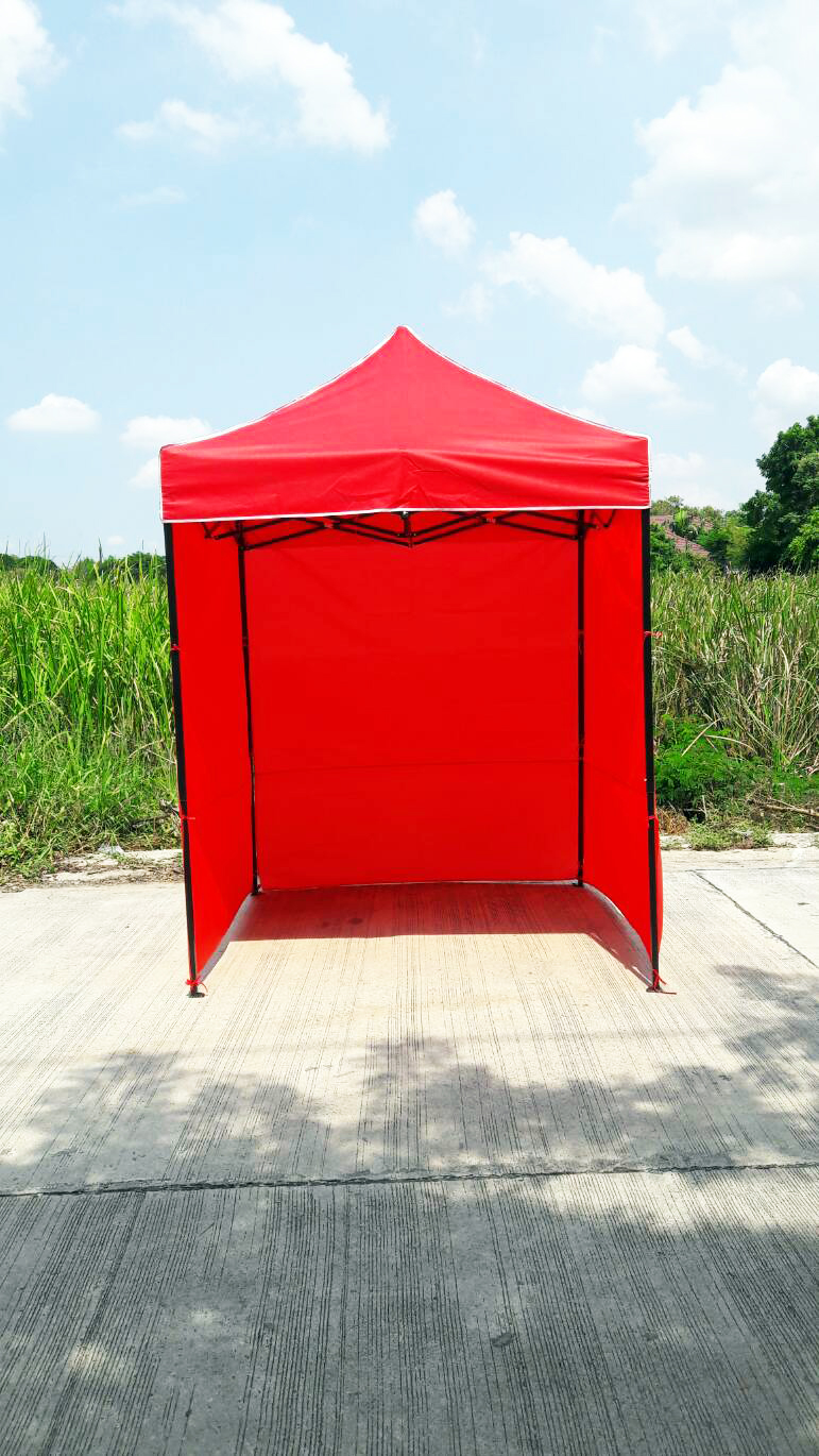 เต็นท์พับได้ สีแดง ขนาด 2m x 2m พร้อมผ้าข้าง 300D 3 ด้าน