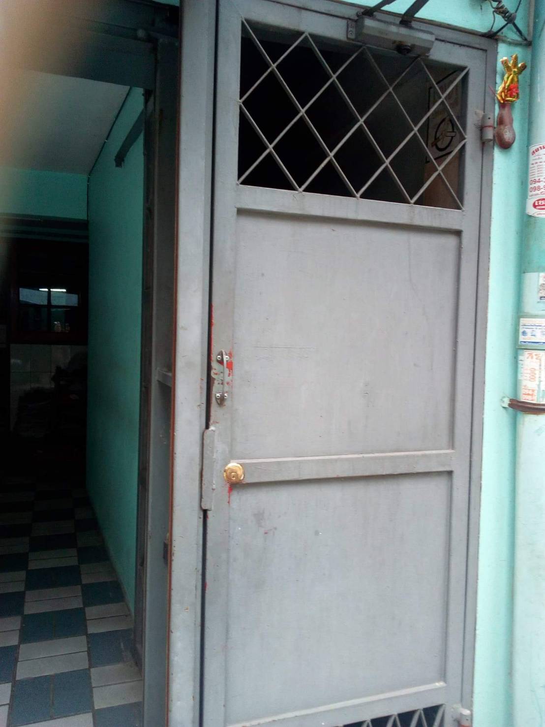 ขายตึกแถว 5 ชั้น ขนาด 25 ตร.วา ( พร้อมกิจการห้องเช่า 14 ห้อง ) ตั้งอยู่ถนนประชาสงเคราะห์ ซอย 16