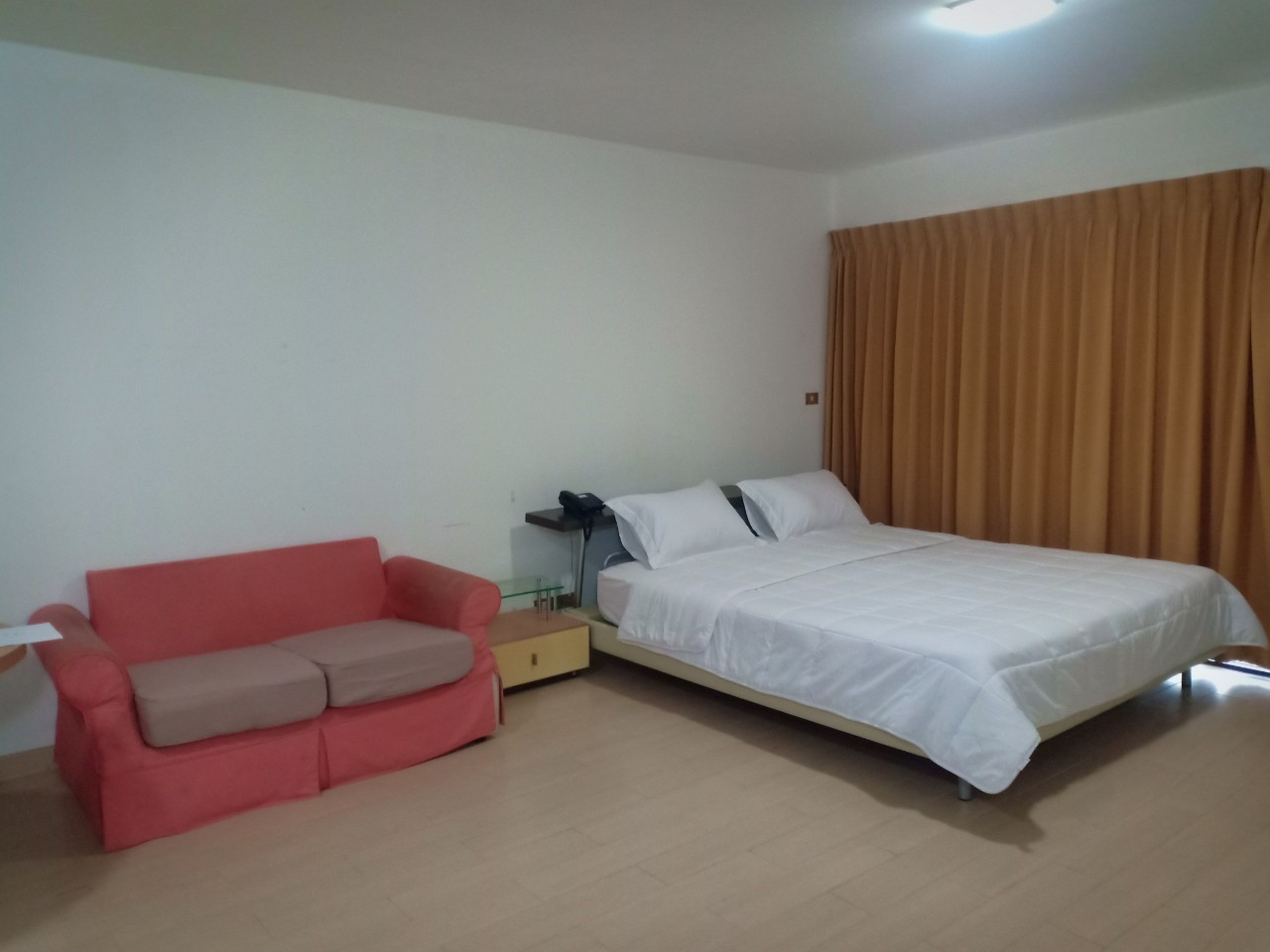 ให้เช่าคอนโด The Grand Condo (เดอะ แกรนด์ คอนโด) ห้องสตูดิโอ 1 ห้องน้ำ ห้องเลขที่ 2/143 ชั้น 12 พื้นที่ 44 ตารางเมตร