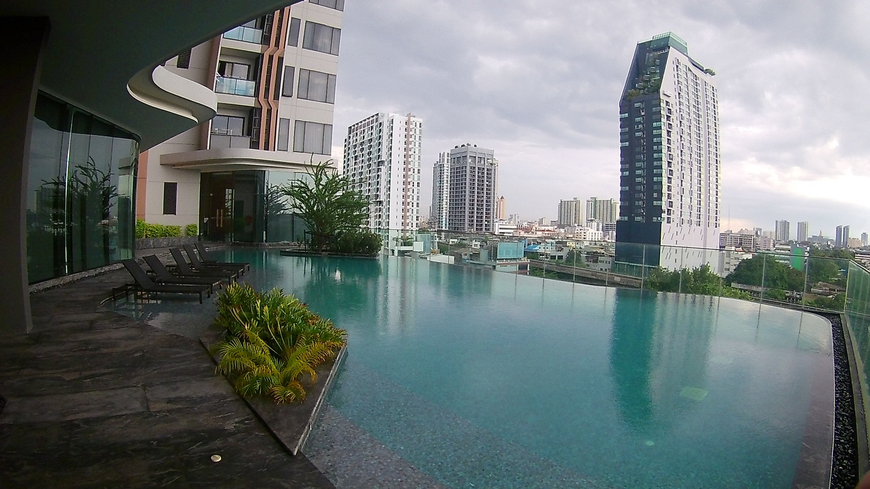 ให้เช่าคอนโด M Jatujak (เอ็ม จตุจักร) 1 ห้องนอน 1 ห้องน้ำ ขนาด 28 ตรม ชั้น 8