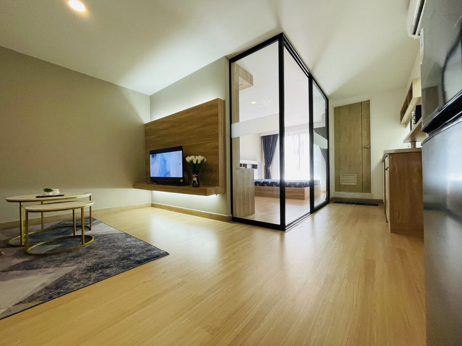 ให้เช่าคอนโด เลเวล คอนโด บางนา / For Rent Level Condo Bang Na (English below)