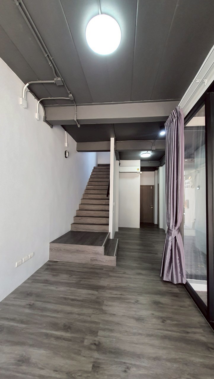 ขาย / เช่า โฮมออฟิศโครงการ เดอะ ไพรด์ สุขุมวิท 77 - The Pride Sukhumvit 77 4 ชั้นครึ่ง