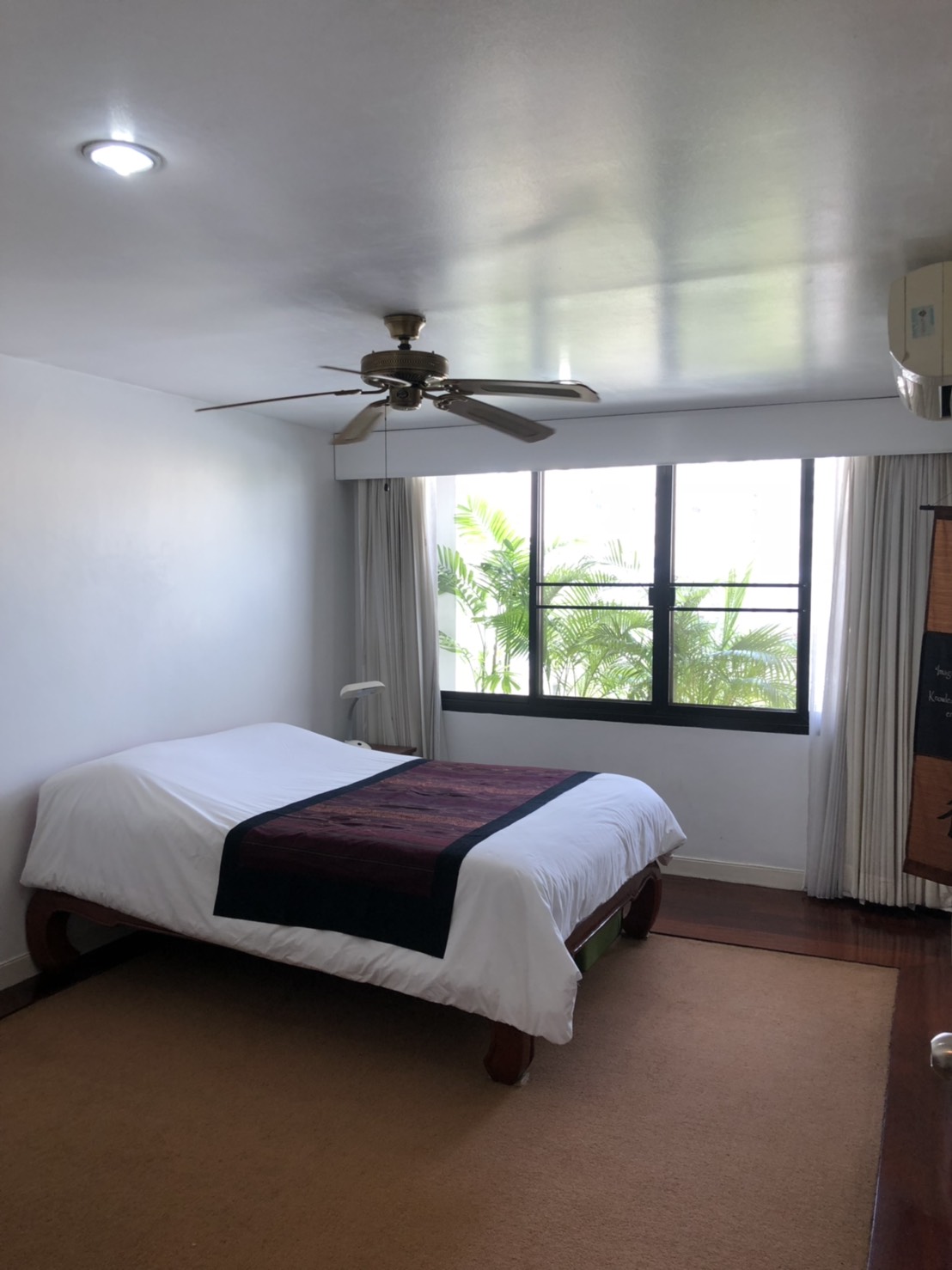 ขาย / เช่าบ้านทาวน์เฮ้าส์ ที่หมู่บ้านโฮมเพลส สุขุมวิท71 Moo Baan Home Place 4 ชั้น 4 ห้องนอน 4 ห้องน้ำ