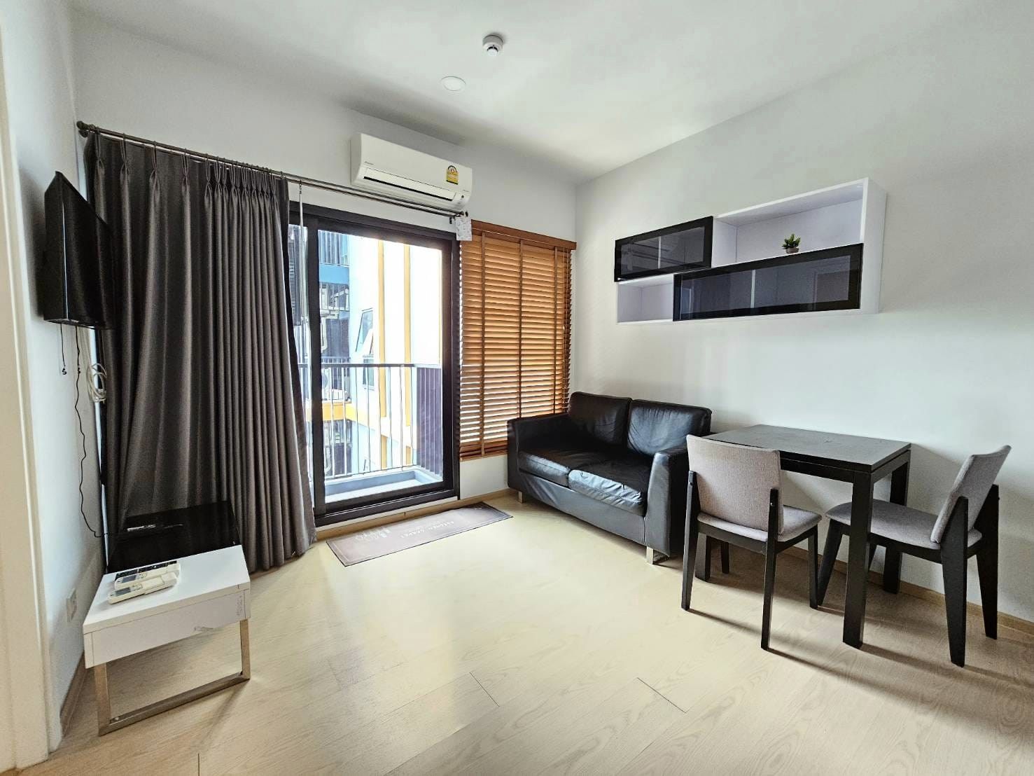 ปล่อยเช่า คอนโดเดอะทรีสุขุมวิท 71-เอกมัย Condo The Tree Sukhumvit 71- Ekkamai (ใกล้แอร์พอร์ตลิงค์ ) 1ห้องนอน 26 ตรม. ชั้น 19 ห้องแต่งครบพร้อมเข้าอยู่