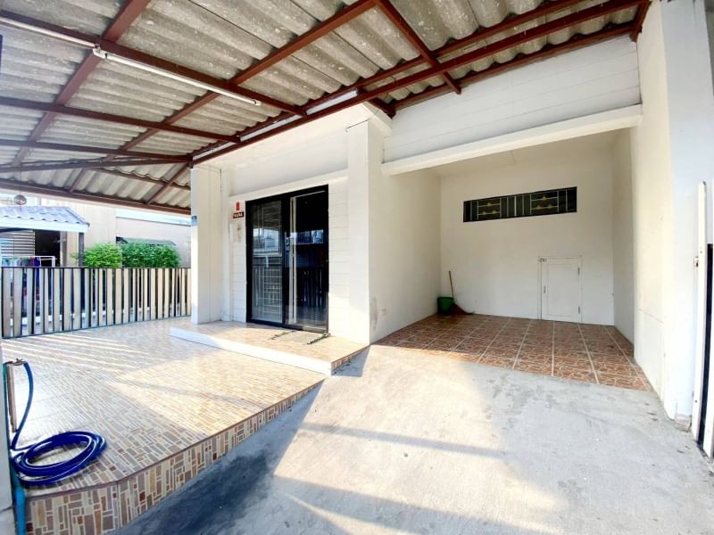 ให้เช่าบ้าน 15,500 บาท ต่อเดือน ทาวน์โฮม 2 ชั้น บ้านพฤกษา 58/2 ลาดกระบัง-สุวรรณภูมิ ถนน ลาดกระบัง 54 ศรีวารีน้อย