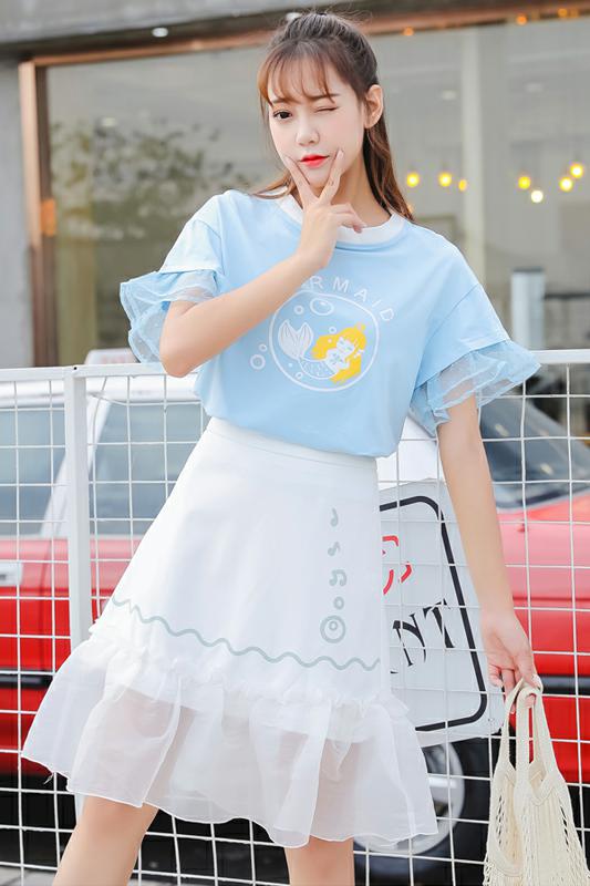 พรีออเดอร์ : เสื้อยืดน่ารักๆ สีฟ้าคอมกลมพิมพ์ลาย Mermaid