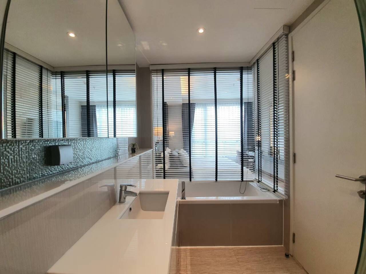 ขาย / เช่า คอนโด H Sukhumvit 43 (เอช สุขุมวิท 43) ห้อง 99/81 แบบห้อง 2 ห้องนอน 2 ห้องน้ำ ชั้น 10 ขนาด 71.47 ตรม