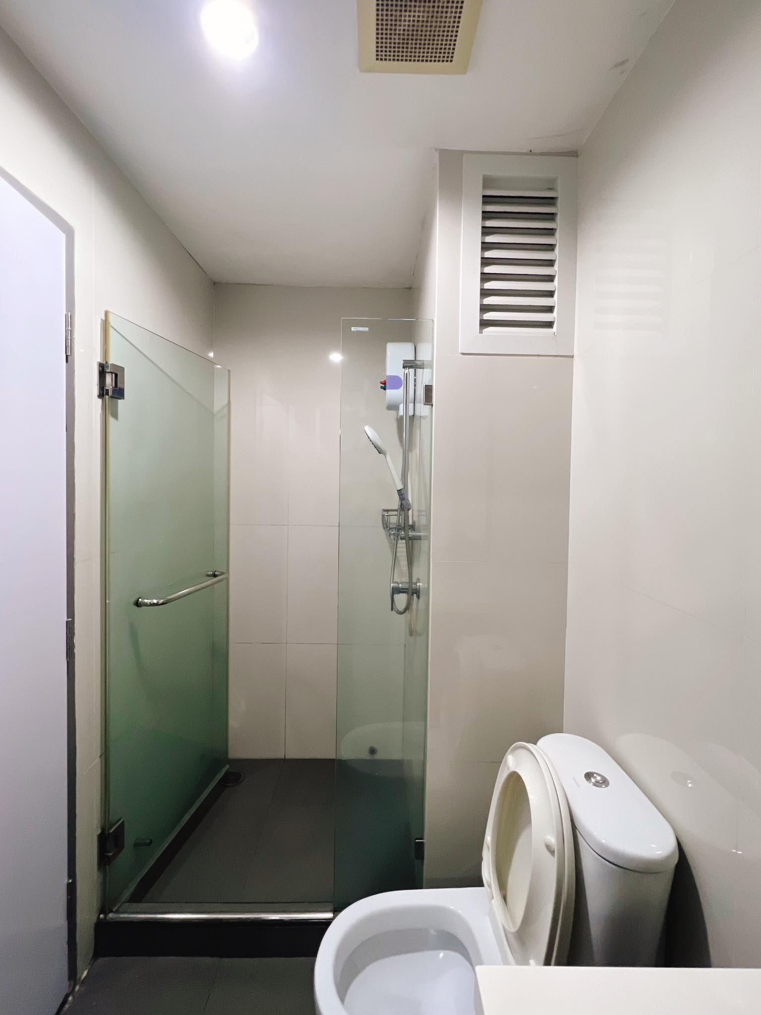 ðĒ āļāļĨāđāļāļĒāđāļāđāļēāļāļāļāđāļ The Unique āļĨāļēāļāļāļĢāđāļēāļ§ 26 āđāļāļĨāđ MRT āđāļāļĩāļĒāļ 100 āđāļĄāļāļĢ āļŦāđāļāļāļŠāļ§āļĒāļāļĢāđāļāļĄāļāļĒāļđāđ âĻ