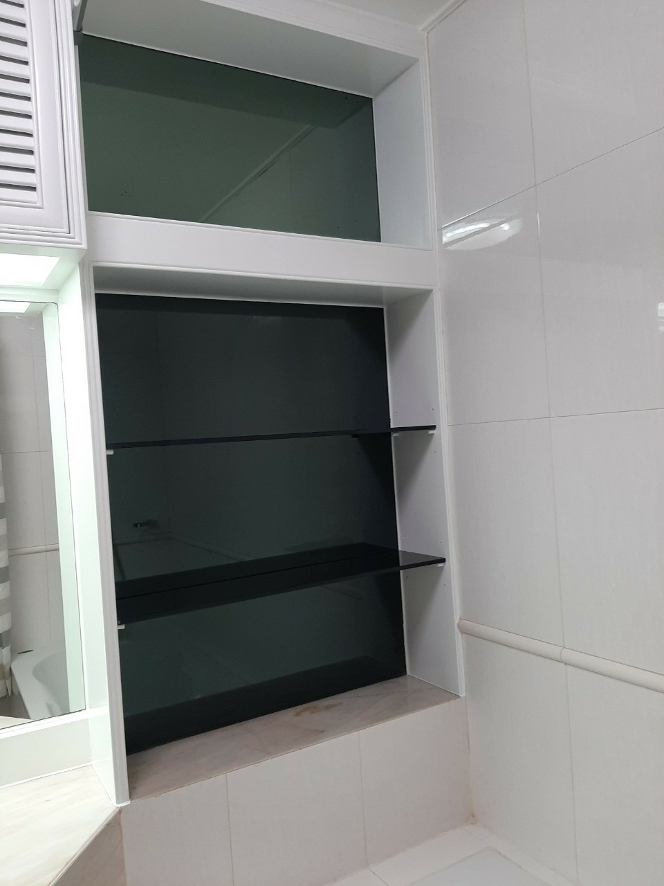 ให้เช่าคอนโด Kanta Mansion (กันตะ แมนชั่น) 3 ห้องนอน 3 ห้องน้ำ ขนาด 265 ตรม ชั้น 5 ถึงชั้นสูง