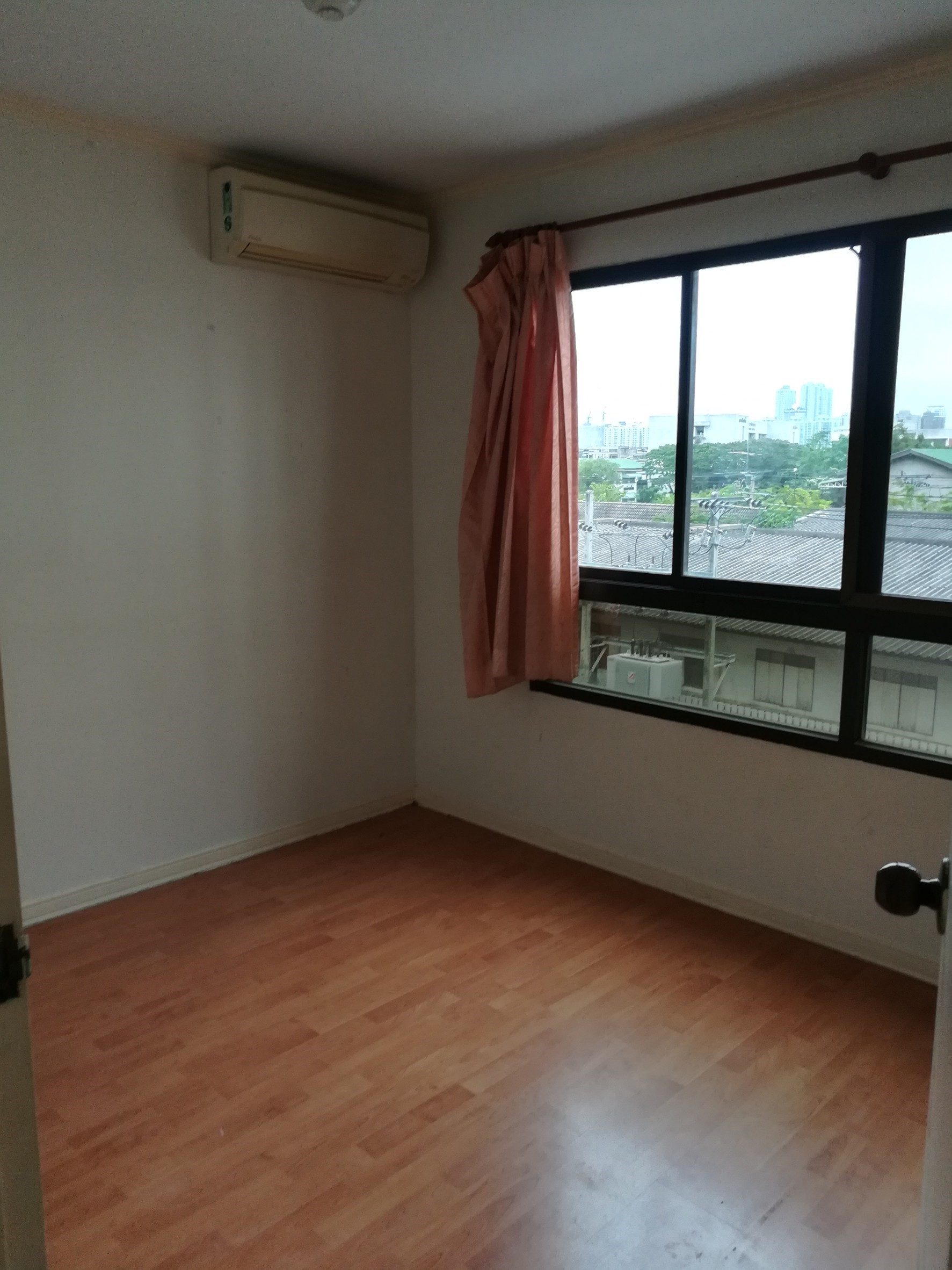 รหัสทรัพย์ 49889 ขาย / ให้เช่าคอนโด Lumpini Ville Phra Mae Maree - Sathorn (ลุมพินี วิลล์ พระแม่มารี - สาทร)