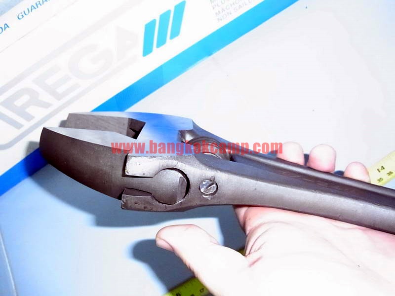 ประแจเลื่อน IREGA ขนาด 24 นิ้ว สเปน Made in Spain ใหม่ แท้. (แพ็คฟ้า)