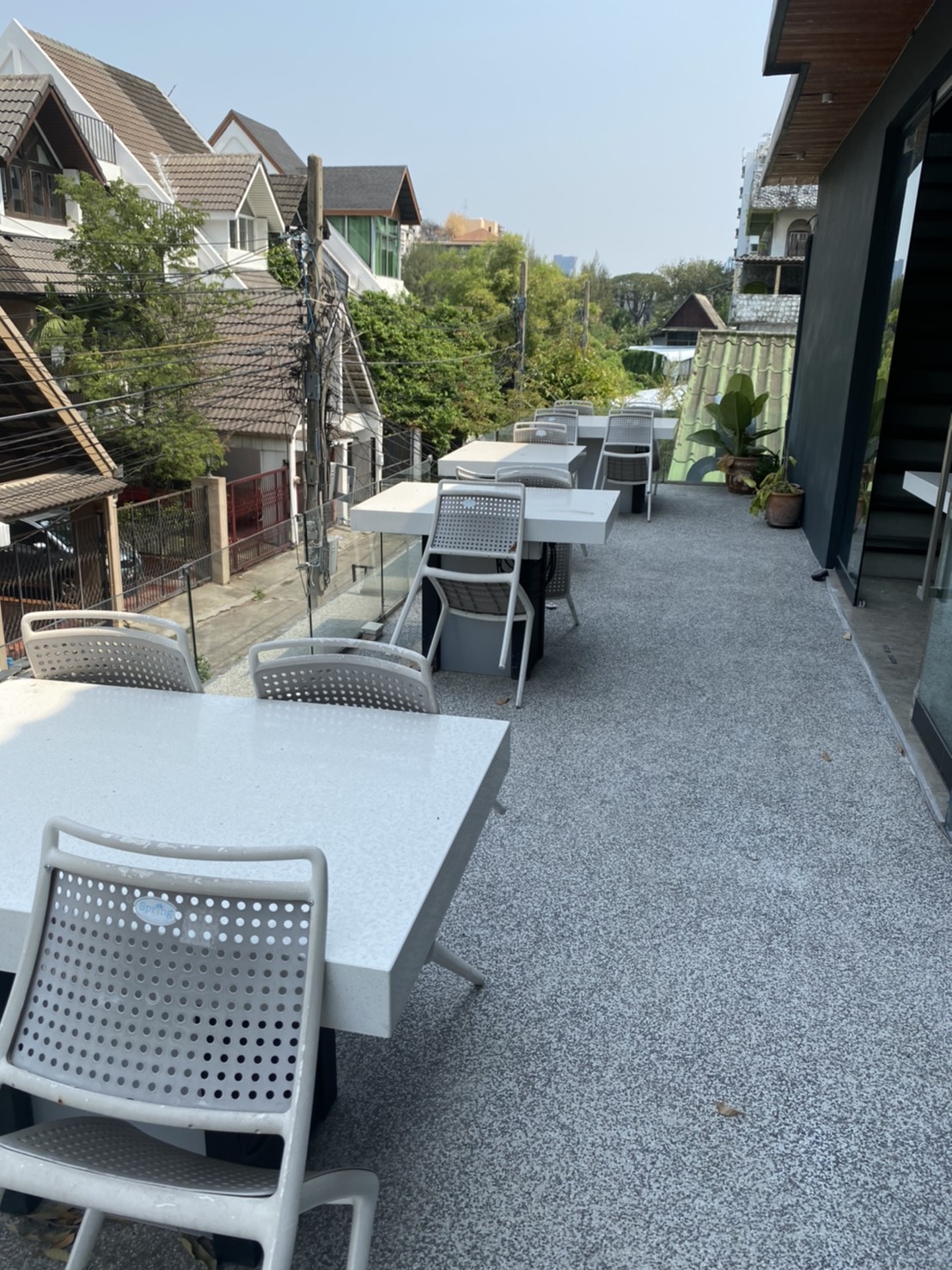 เซ้งร้านอาหารอุปกรณ์ครบพร้อมดำเนินการ ราคาเช่า 100,000 บาทต่อเดือน ประกาศเซ้งในราคา 9 ล้าน บาท