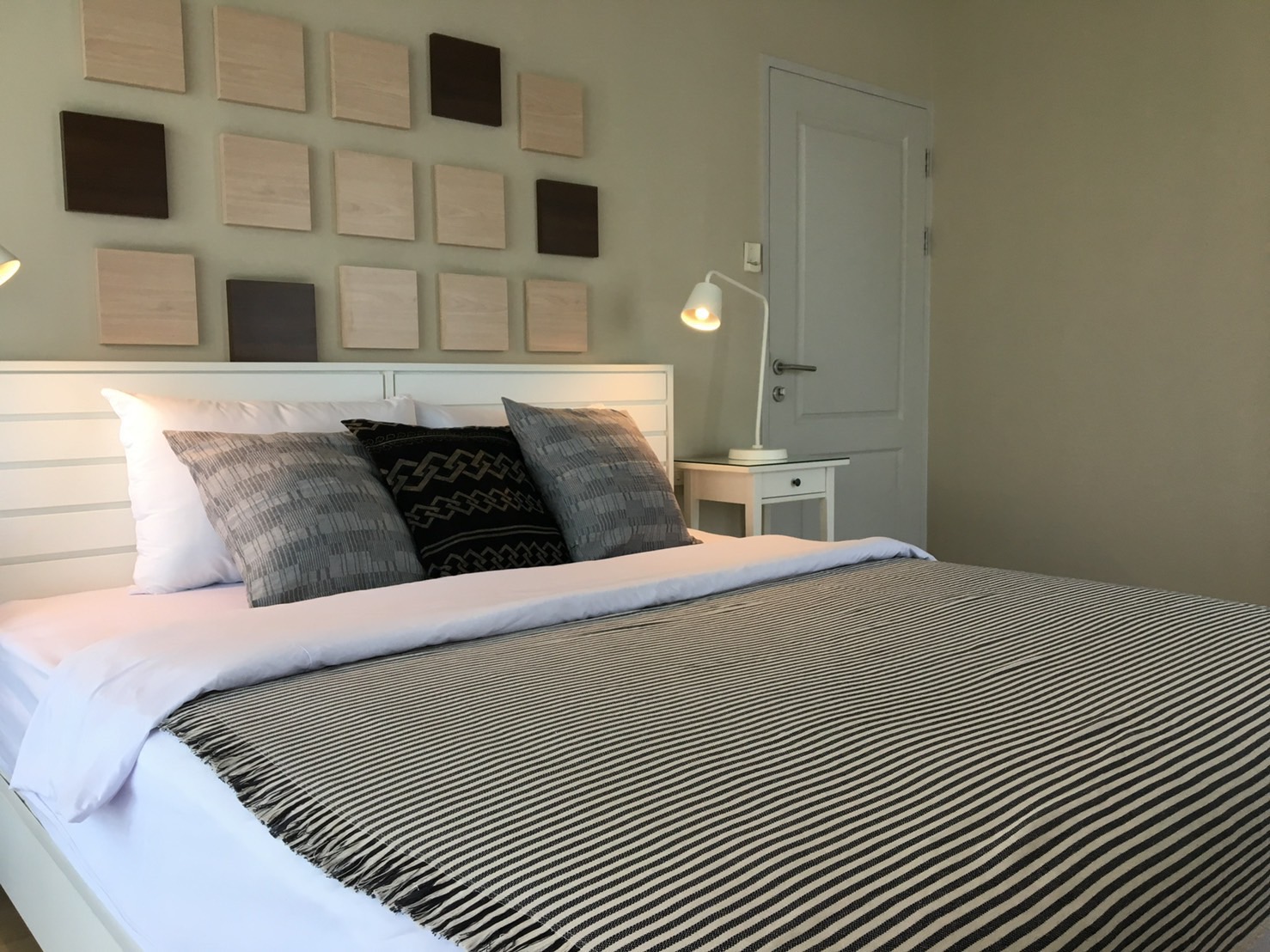 ขาย / ให้เช่าคอนโด 1 ห้องนอน ติด BTS พร้อมพงษ์ ซอยสุขุมวิท 26 ข้างๆห้าง The Emporium ค่ะ ชื่อโครงการ Noble Refine (โนเบิล รีไฟน์)