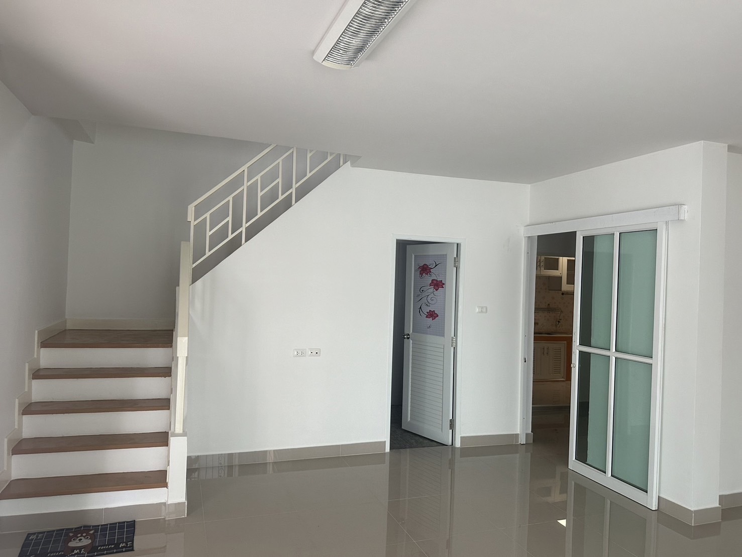 ขายบ้านเดี่ยวรีโนเวทใหม่ทั้งหลัง Baan Fah Piyarom Nesto - บ้านฟ้าปิยรมย์ เนสโต้ ลำลูกกา คลอง 6