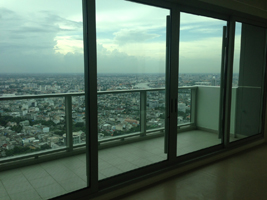 รหัสทรัพย์ 02026 ขาย คอนโด เดอะ ริเวอร์ เจริญนคร THE RIVER (ขายพร้อมผู้เช่า ) ห้อง 2 ห้องนอน 2 ห้องน้ำ พื้นที่ 109.78 sqm