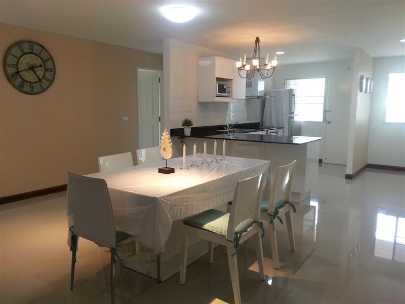 ให้เช่าคอนโดตากอากาศ Rama Harbour View Condo (รามาฮาร์เบอร์วิว คอนโดมิเนียม) 2 ห้องนอน 2 ห้องน้ำ ขนาด 125 ตรม