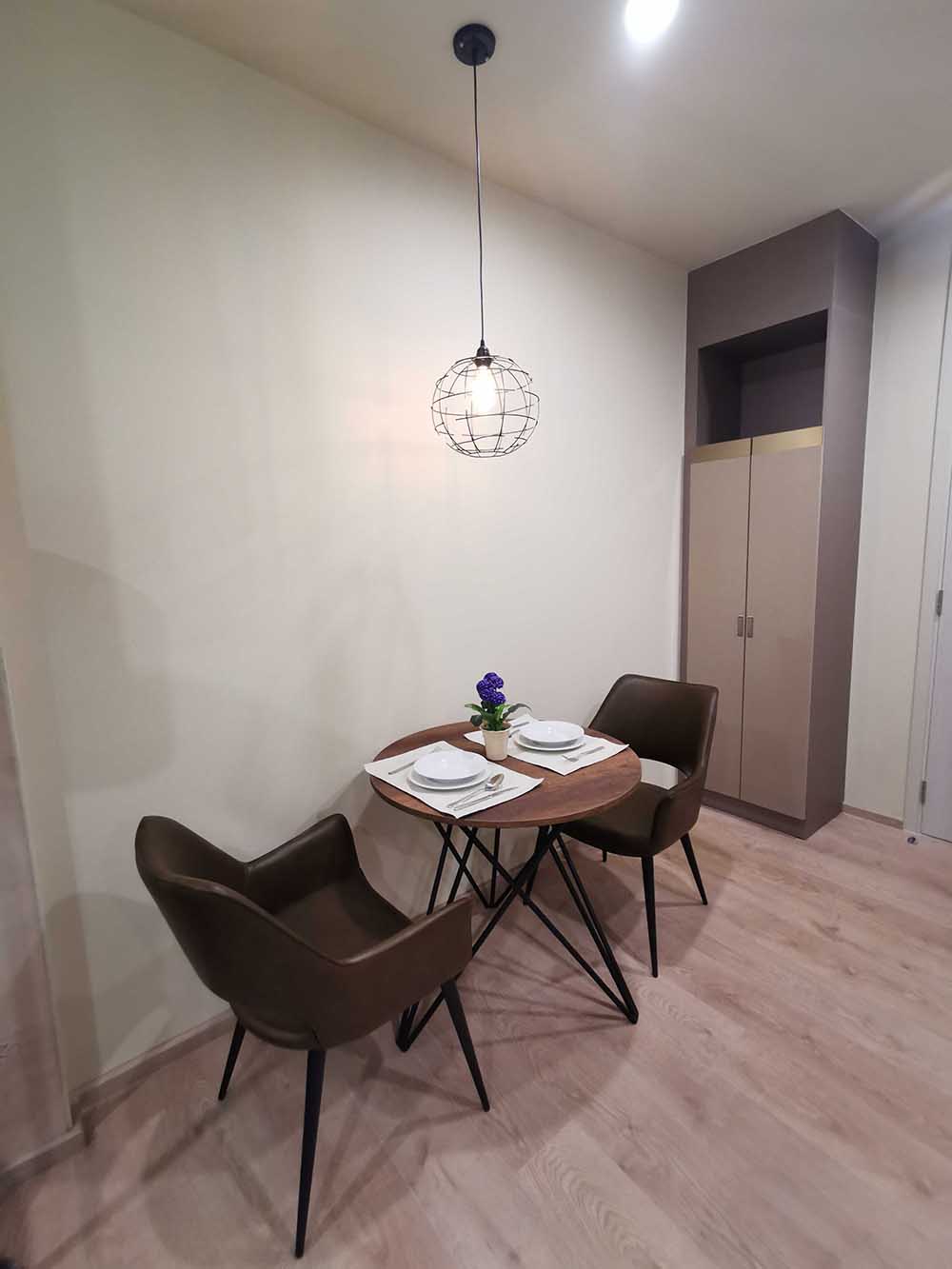 ให้เช่าคอนโด Noble Recole (โนเบิล รีโคล สุขุมวิท 19) 1 ห้องนอน 1 ห้องน้ำ ขนาด 35 ตรม