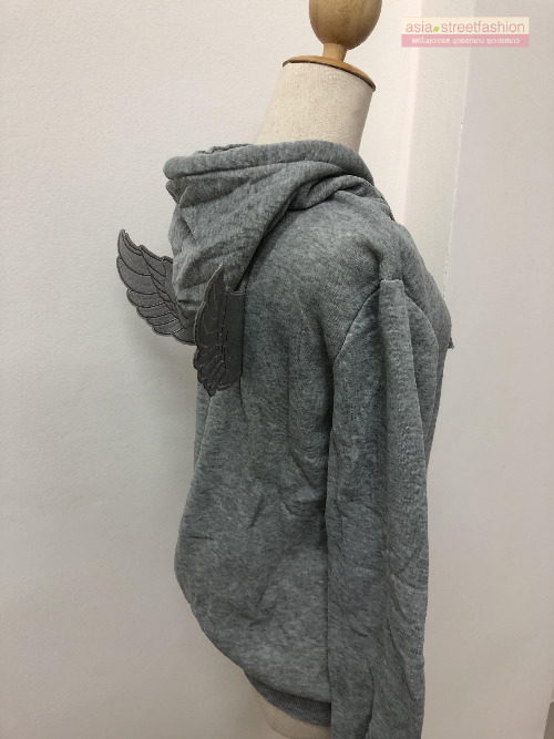 สีดำ เสื้อกันหนาว มีปีก เกาหลีสุดๆ น่ารัก เสื้อกันหนาว ฮู้ดดี้ มีปีก เกาหลีสุดๆ น่ารัก เลือกสีที่พร้อมส่งด้านในเลยค่ะ BLACK L