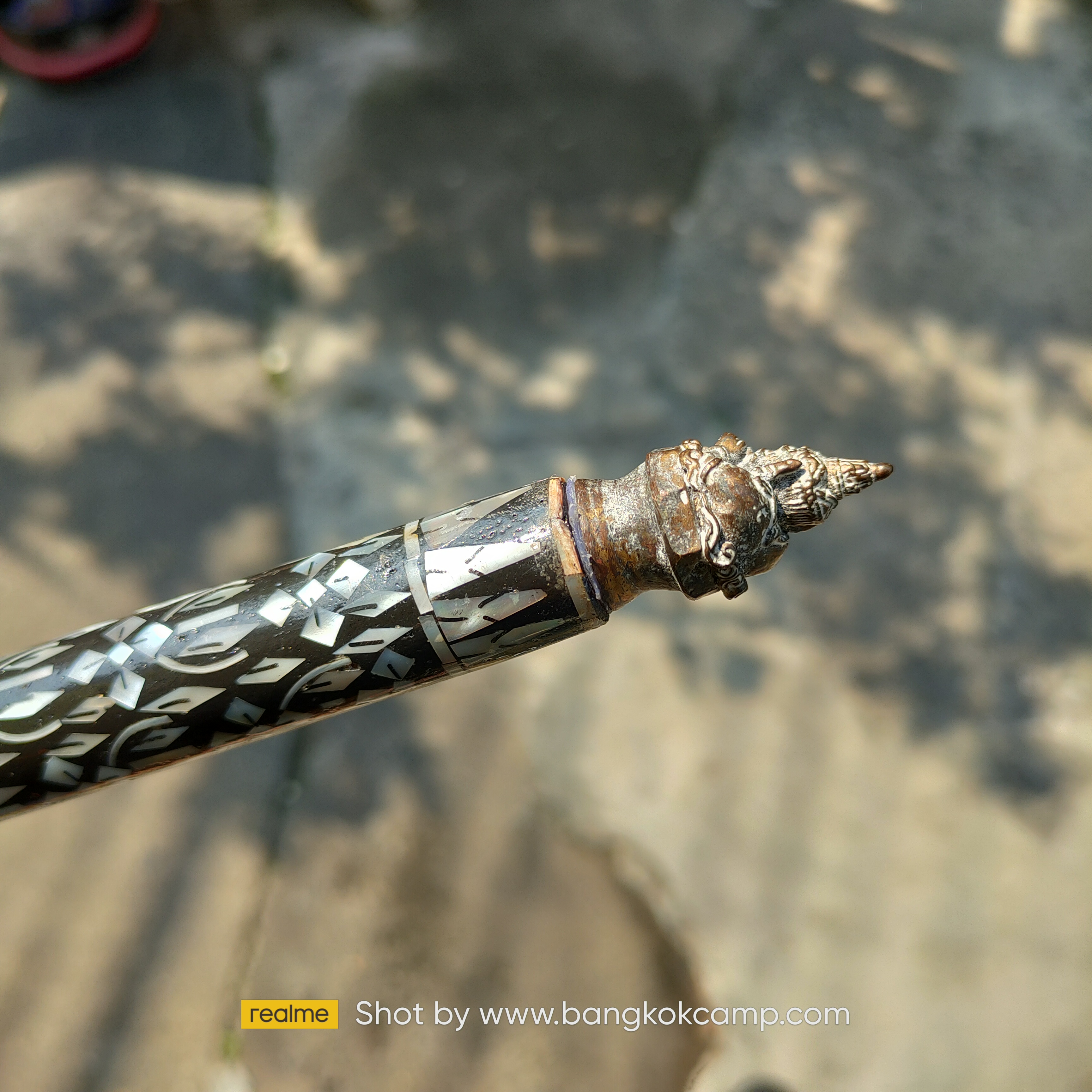 ไม้ครู หรือไม้ถือประดับมุข หัวท้าวเวสสุวรรณ ท้ายพระราหู