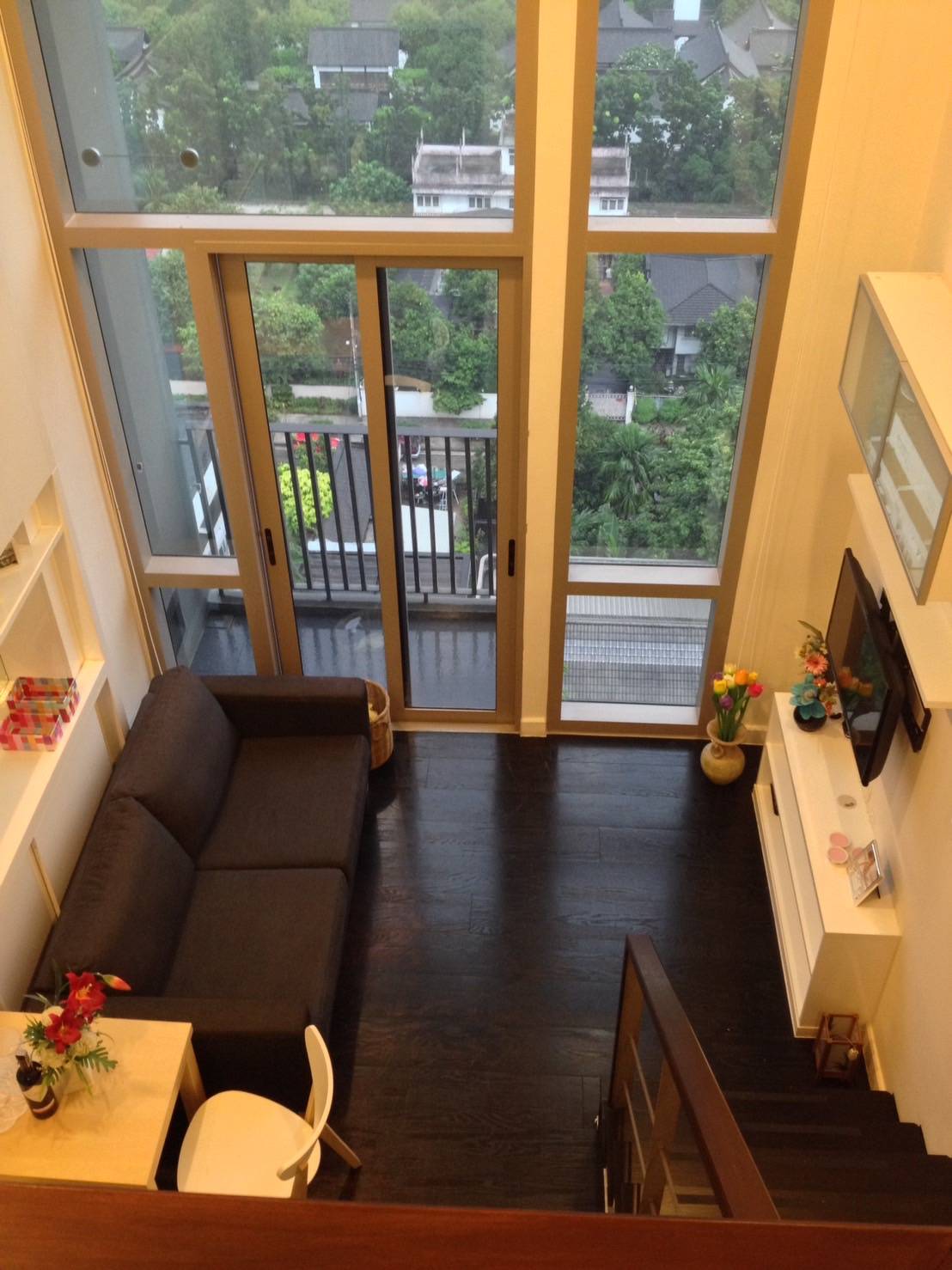 ให้เช่าคอนโดเลี้ยงสัตว์ได้ 25000 บาท /เดือน โครงการ ideo morph ทองหล่อ สุขุมวิท 38 ห้องดูแพล็กซ์ 1 นอน 35 ตรม ชั้น 9 ห้องแต่งครบพร้อมเข้าอยู่