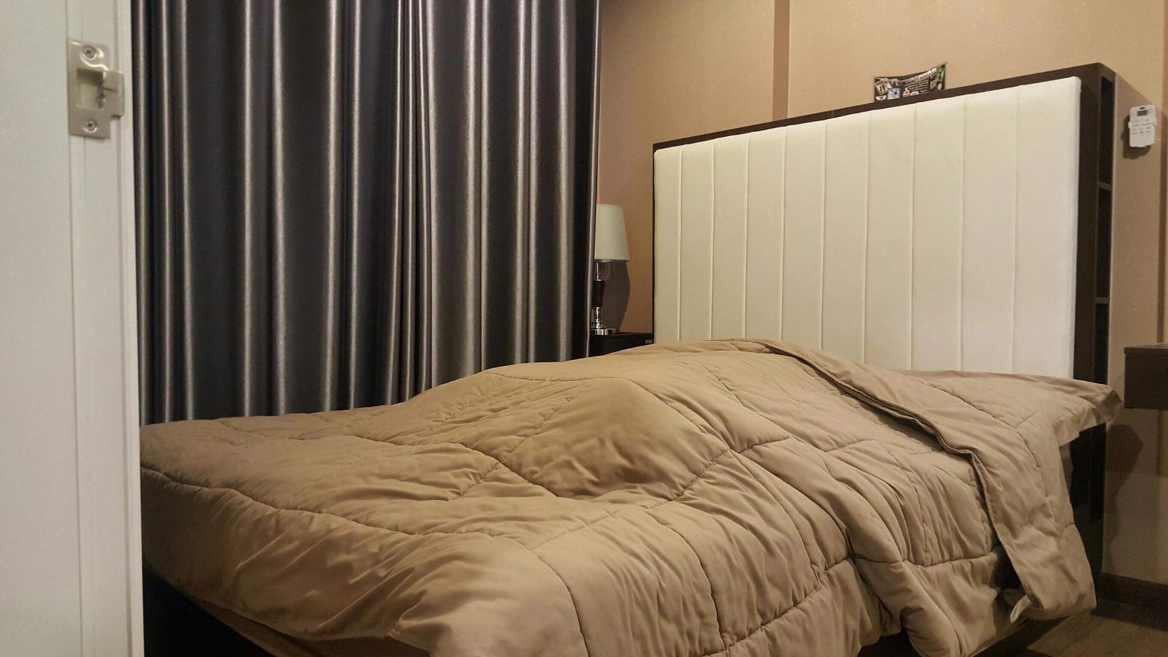 ปล่อยเช่าคอนโด Hallmark Chaengwattana (ฮอลล์มาร์ค แจ้งวัฒนะ ) 1 ห้องนอน 1 ห้องน้ำ 1 ห้องนั่งเล่น เป็นครัวเปิด มีระเบียง