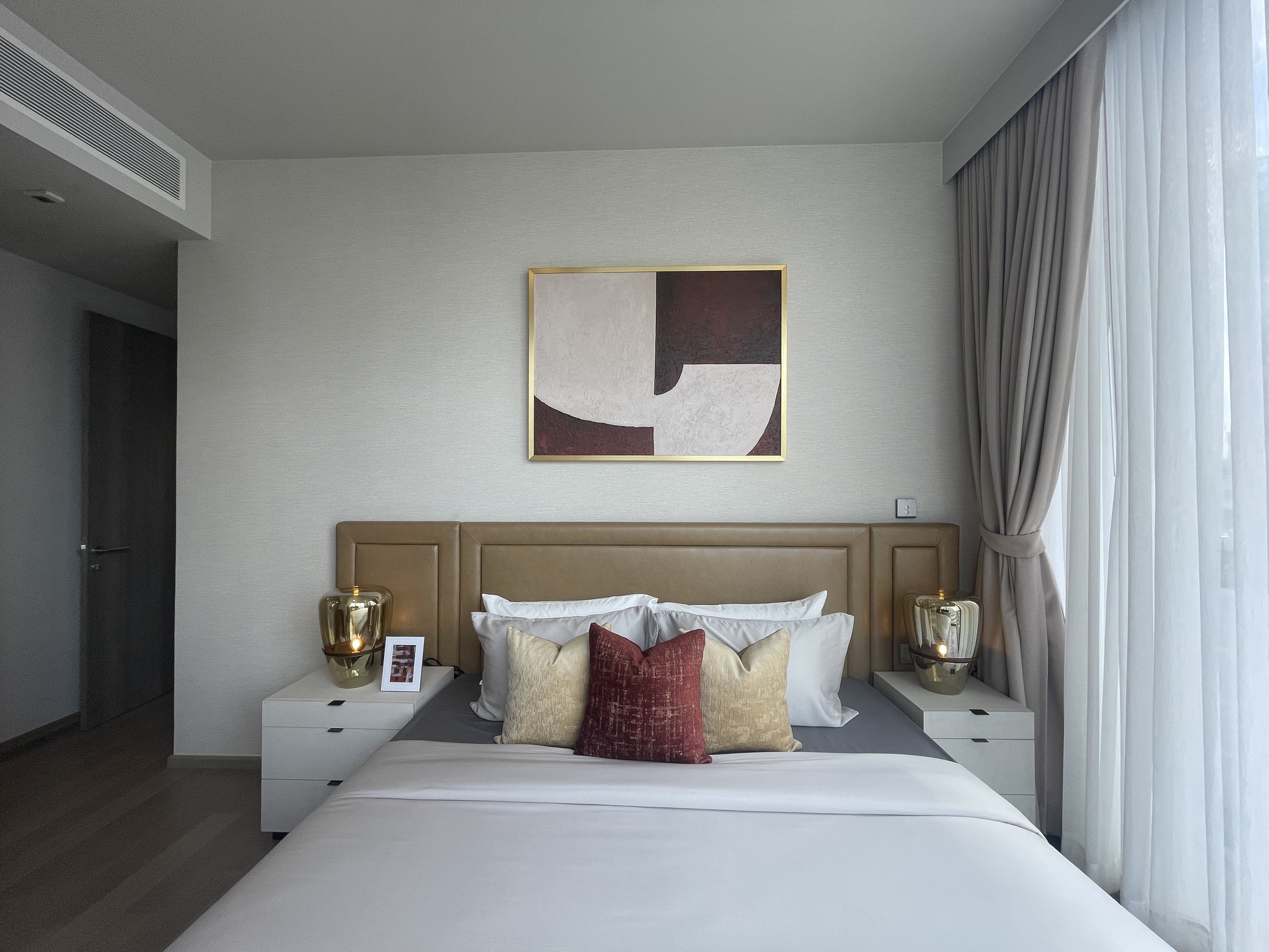 ให้เช่าคอนโด เซเลส อโศก / For Rent Celes Asoke (English below)