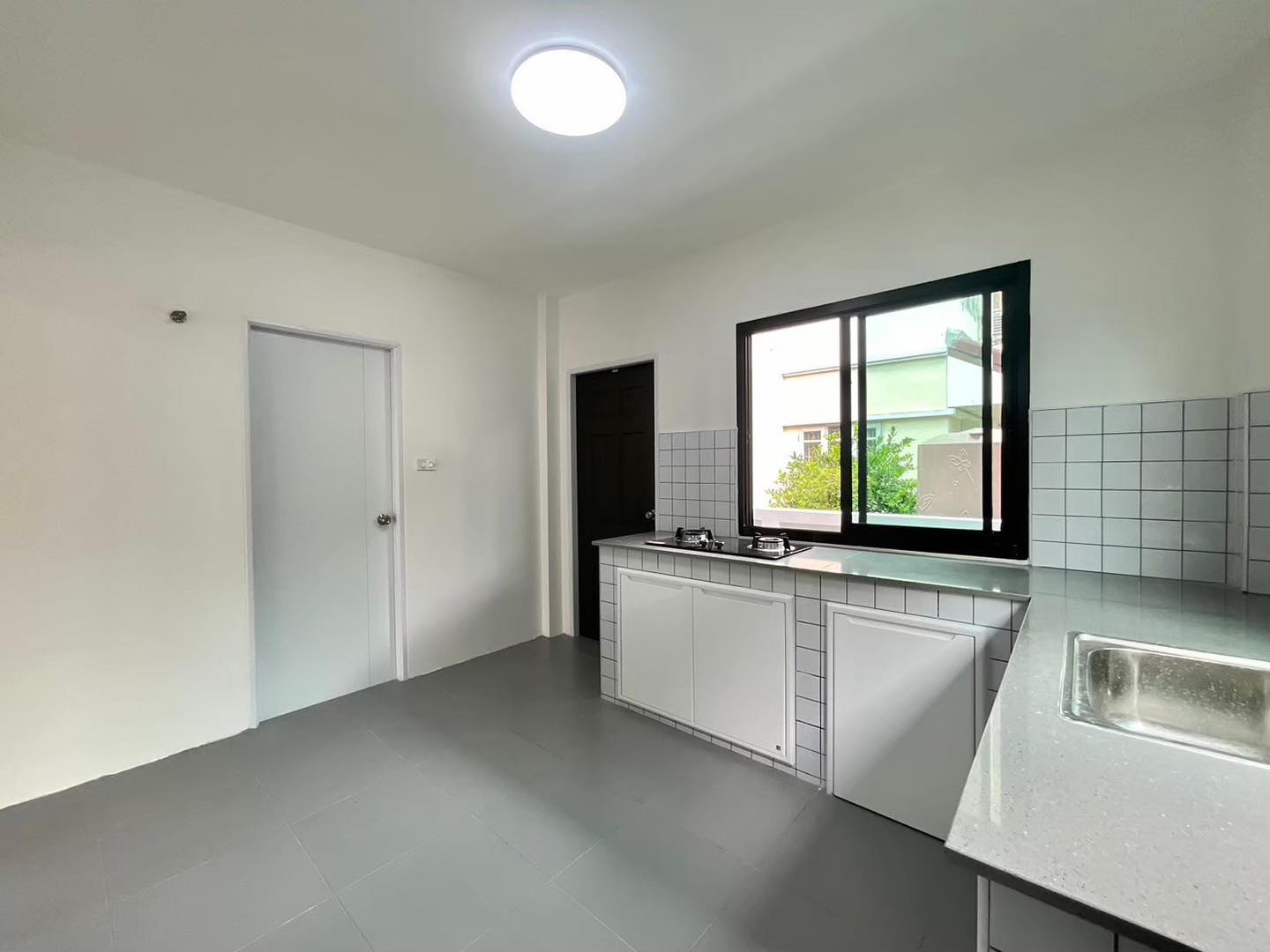 ด่วน! หลุดจอง บ้านเดี่ยว 2 ชั้น หนองจอก 70 ตรว. ราคาพิเศษ ฿3.29 ล้าน โอกาสสุดท้าย! เป็นเจ้าของบ้านเดี่ยวหลังใหญ่ โครงการ นันท์นลิน ปาร์คโฮม 3