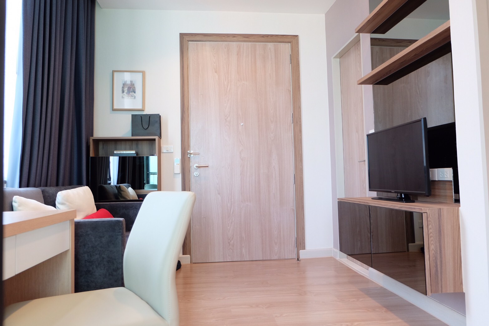 ให้เช่าคอนโดThe Capital Ratchaprarop-Vibha (เดอะ แคปิตอล ราชปรารภ-วิภา) 1 ห้องนอน 1 ห้องน้ำ