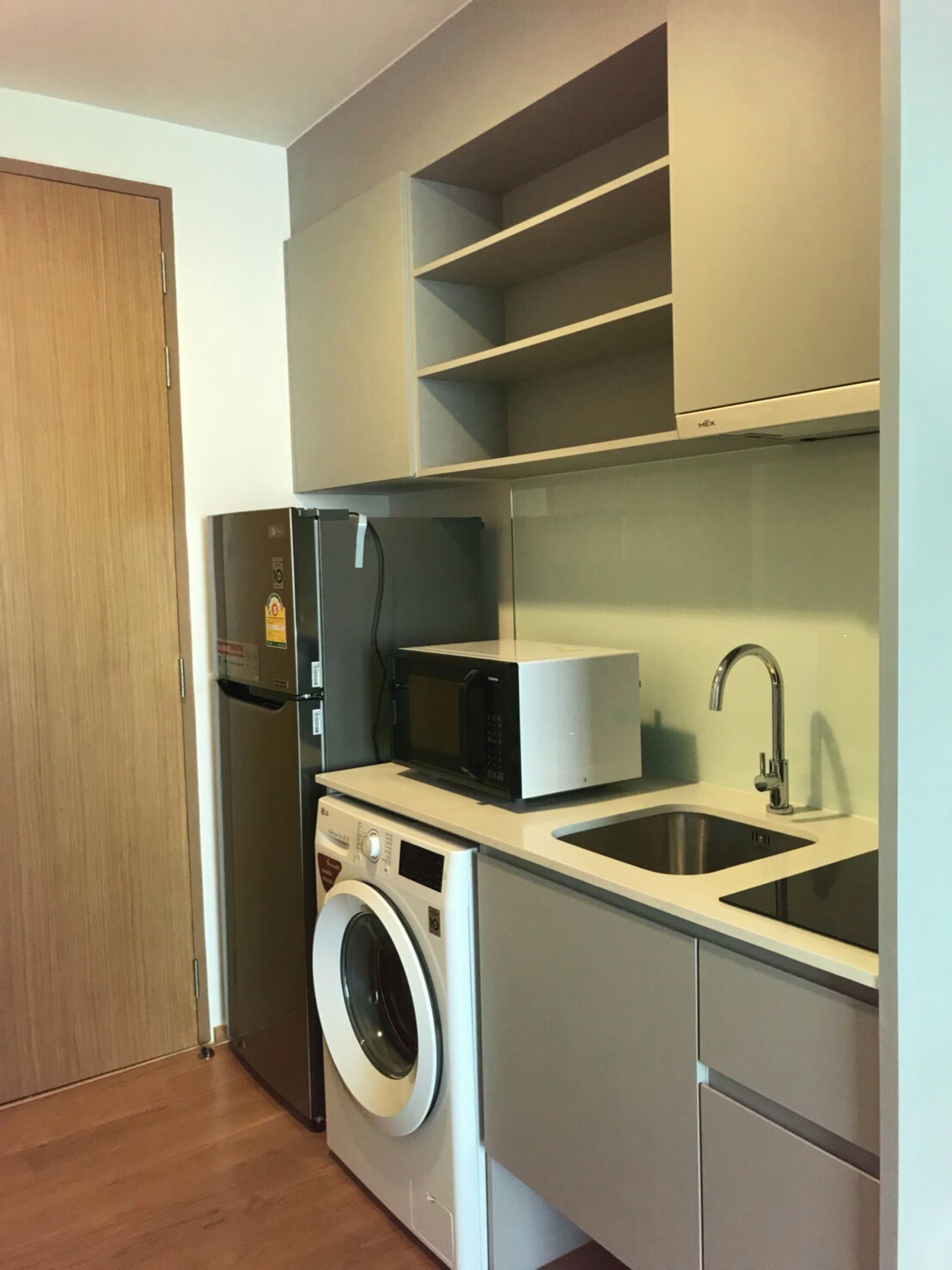 ให้เช่าคอนโด Noble Revo Silom (โนเบิล รีโว สีลม) 1 ห้องนอน 1 ห้องน้ำ