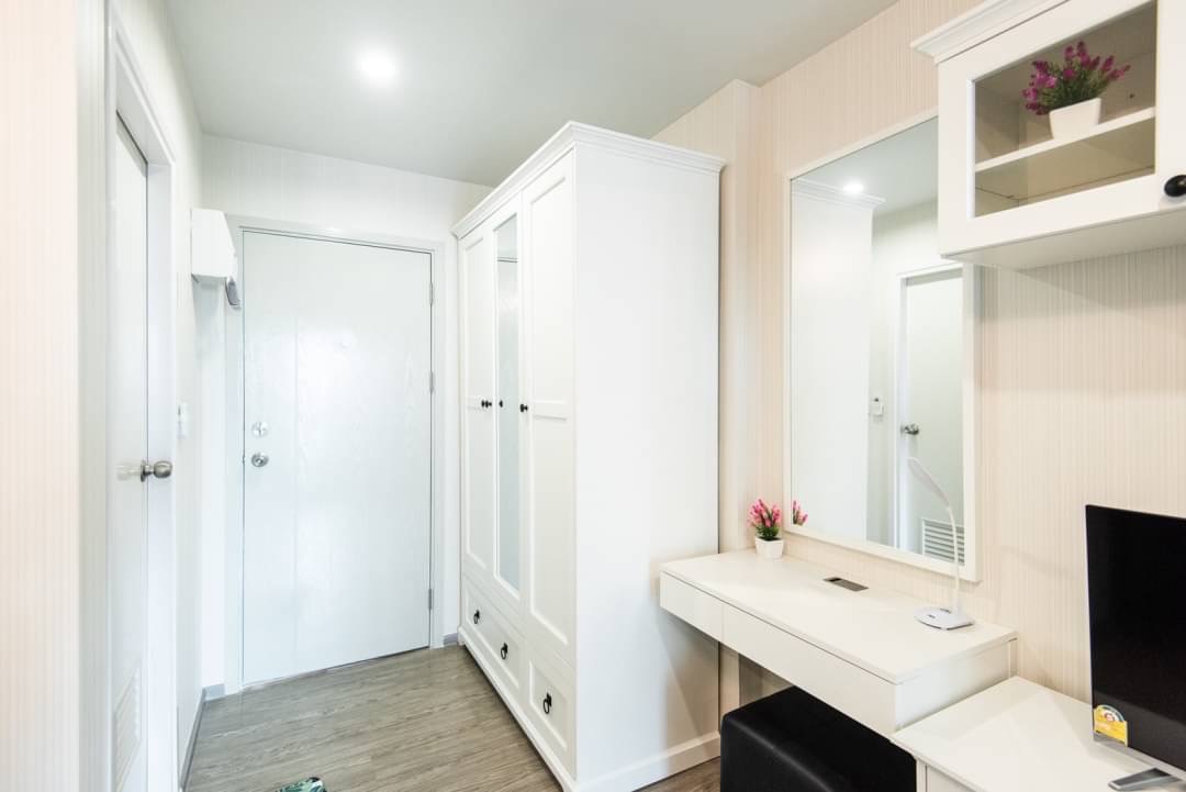 ขาย/ให้เช่าคอนโด Reach Phaholyothin 52 (รีช พหลโยธิน 52) วิวสระว่ายน้ำชั้น 7 อาคาร D ชั้น 7 ห้อง 706 วิวสระว่ายน้ำ ห้องมุม พื้นที่ 30.86 ตรม.