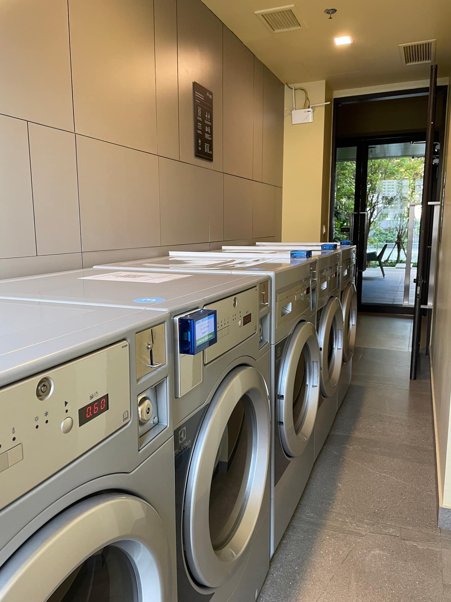 ให้เช่าคอนโด Noble Around Sukhumvit 33 (โนเบิล อราวน์ สุขุมวิท 33) ✨ คอนโดหรูใจกลางพร้อมพงษ์ แต่งครบ พร้อมอยู่