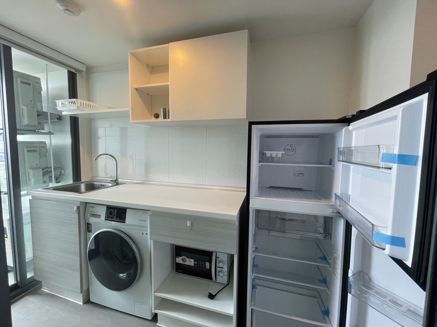 ให้เช่าคอนโด เมโทร สกาย ประชาชื่น / For Rent Metro Sky Prachachuen (English below)