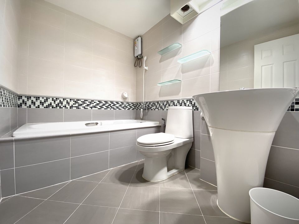 ขาย / เช่าคอนโด The Waterford Sukhumvit 50 (เดอะ วอเตอร์ฟอร์ด สุขุมวิท 50 ) 2 ห้องนอน 2 ห้องน้ำ ขนาด 63.83 ตรม