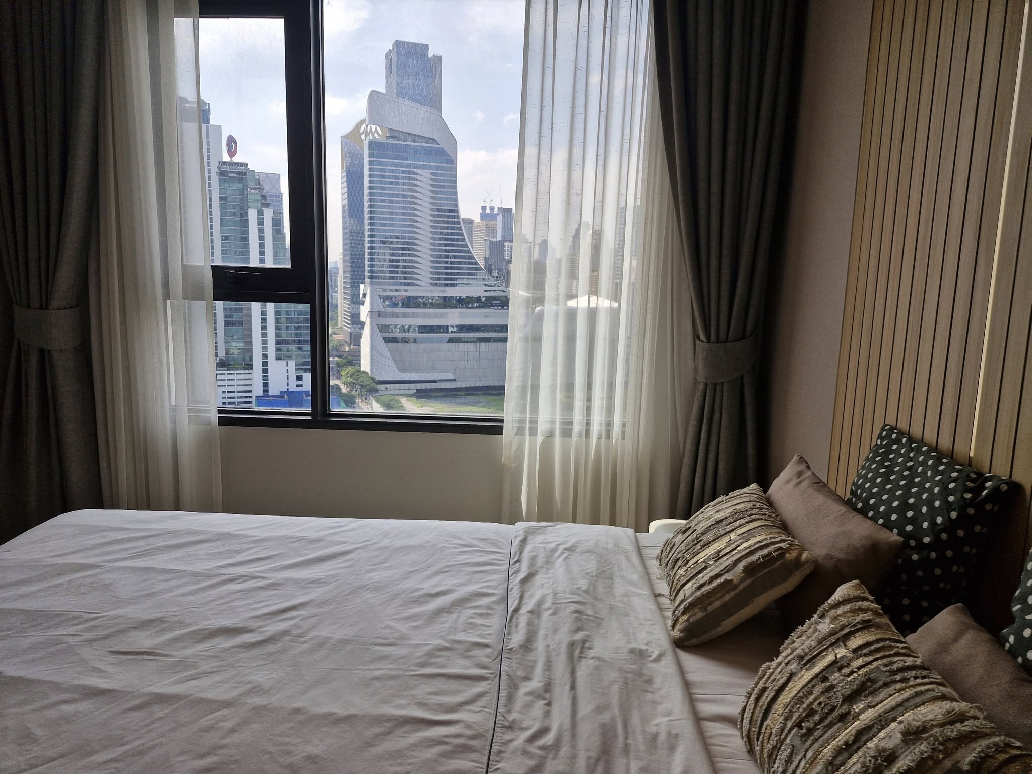 🏙️ ให้เช่าคอนโด ไลฟ์ วัน ไวร์เลส / For Rent Life One Wireless