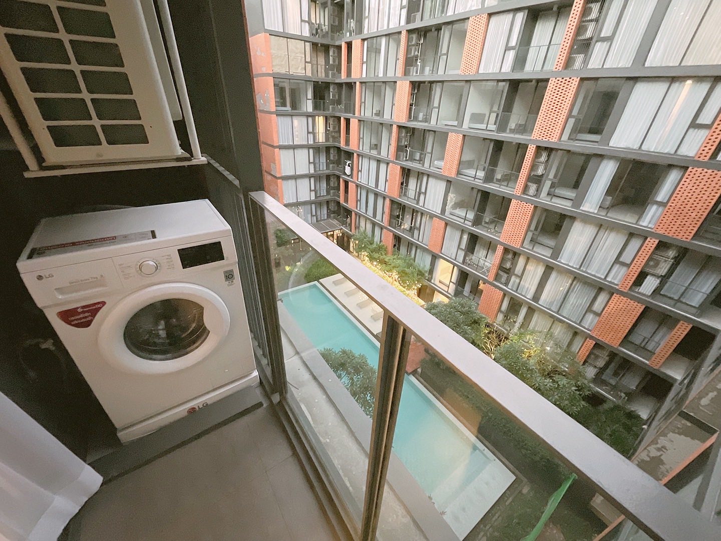 ✨ ให้เช่า ควินทารา ทรีเฮ้าส์ สุขุมวิท 42 (Quintara Treehaus Sukhumvit 42) ✨ 📍 คอนโดกลางเมือง ใกล้ BTS เอกมัย เพียง 500 เมตร